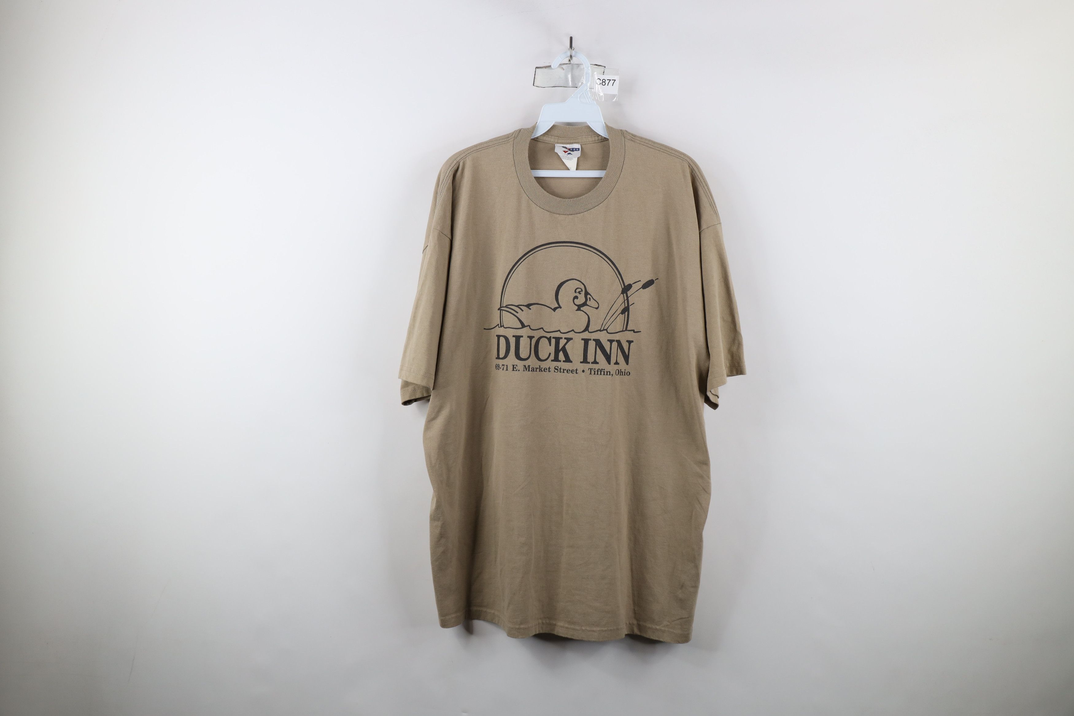 Vintage Vintage 90s Streetwear Spell Duck Inn Tiffin Ohio T-Shirt Size US XL / EU 56 / 4 - 1 Thumbnail