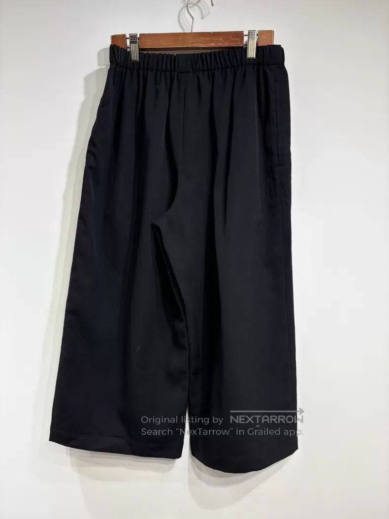 Comme des Garcons Comme des Garcons size S Black Wool Mid High-waisted Short Size 25" / US 0 / IT 36 - 2 Thumbnail