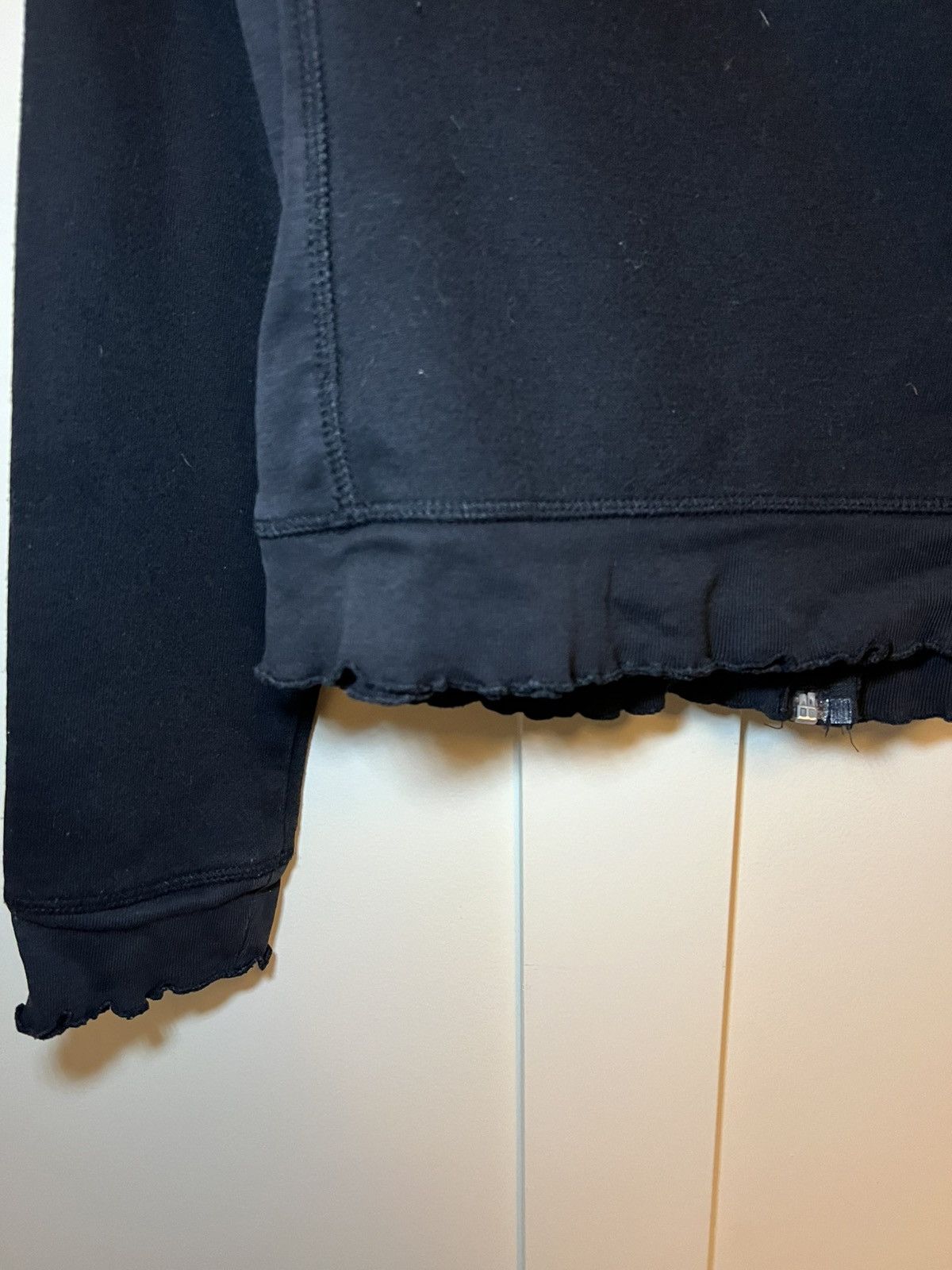 Juicy Couture Vintage Juicy Couture ruffle trim cherry print zip-up hoodie Size L / US 10 / IT 46 - 8 Thumbnail