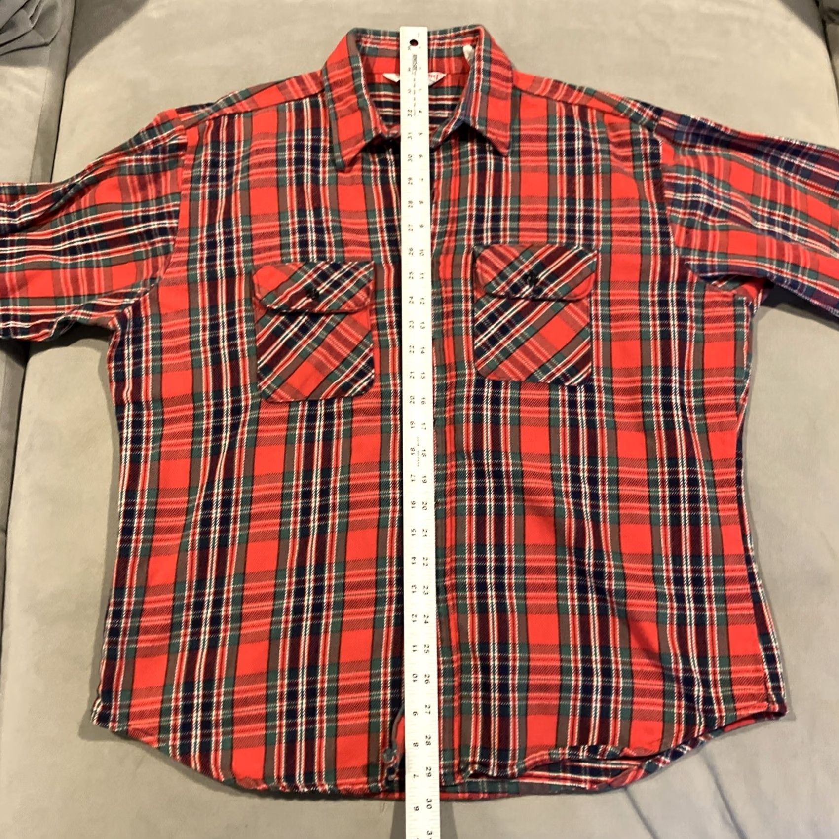 Vintage VINTAGE WearGuard Shirt XL Red Heavyweight Plaid Button Up Flannel Men's Size Size US XL / EU 56 / 4 - 6 Thumbnail