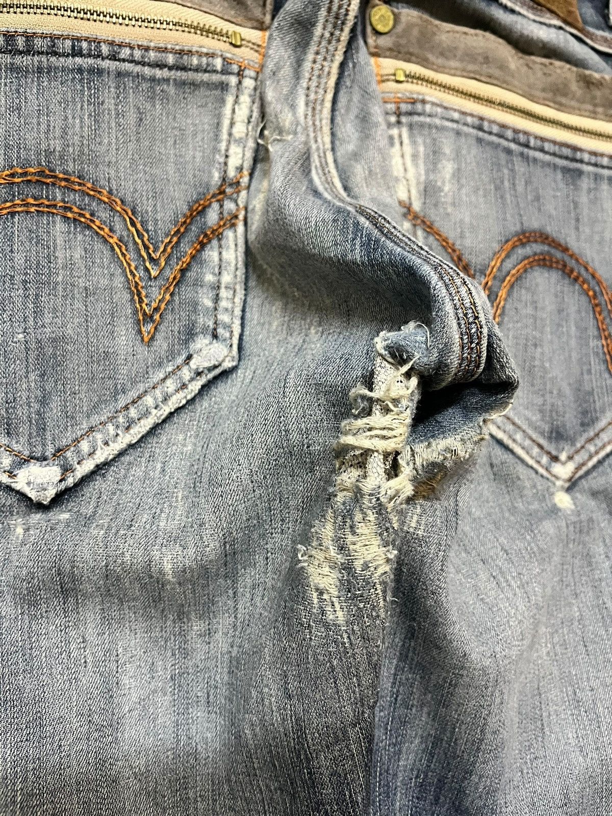 Edwin Vintage Edwin 503 Blue Trip Ripped Distressed Denim Size US 31 - 7 Thumbnail