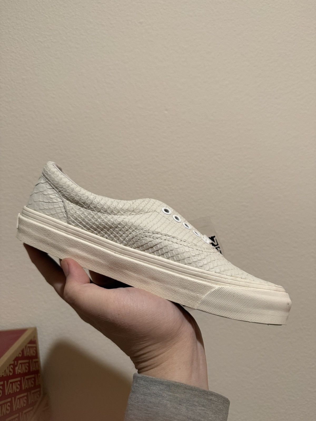 Vans × Wtaps VANS x WTAPS OG ERA LX ANACONDA WHITE SZ 6.5 Size US 6.5 / EU 39-40 - 1 Thumbnail