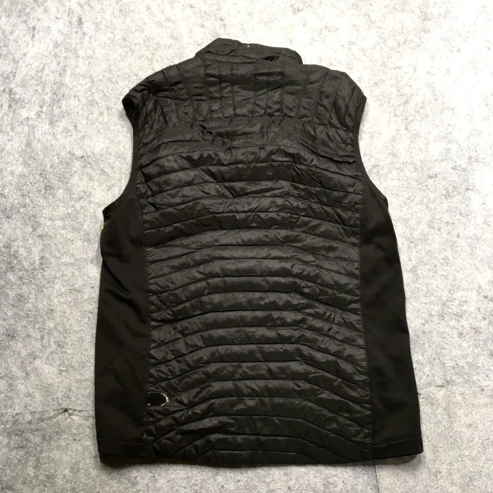 Eddie Bauer Eddie Bauer First Ascent Down Vest Men M Black Puffer Full Zip Mid-Length Zip Vest Mens Black Down Puffer Jacket 90s Size US M / EU 48-50 / 2 - 6 Thumbnail