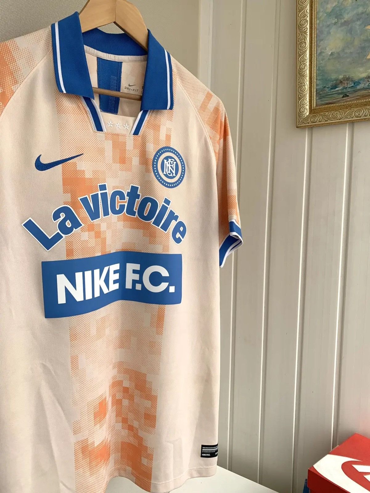 Nike VINTAGE RARE NIKE FC LA VICTOIRE JERSEY Size US XL / EU 56 / 4 - 2 Thumbnail