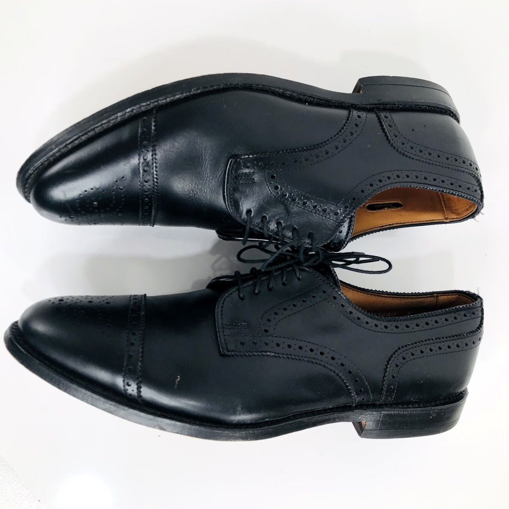 Allen Edmonds ALLEN EDMONDS / SANFORD - Mens 11B Cap Toe Oxford Shoes Dress Oxfordmen 11 Black Leather Cap Toe Shoes Sanford Mens 11B Oxfo Rd 90s? Size ONE SIZE - 5 Thumbnail