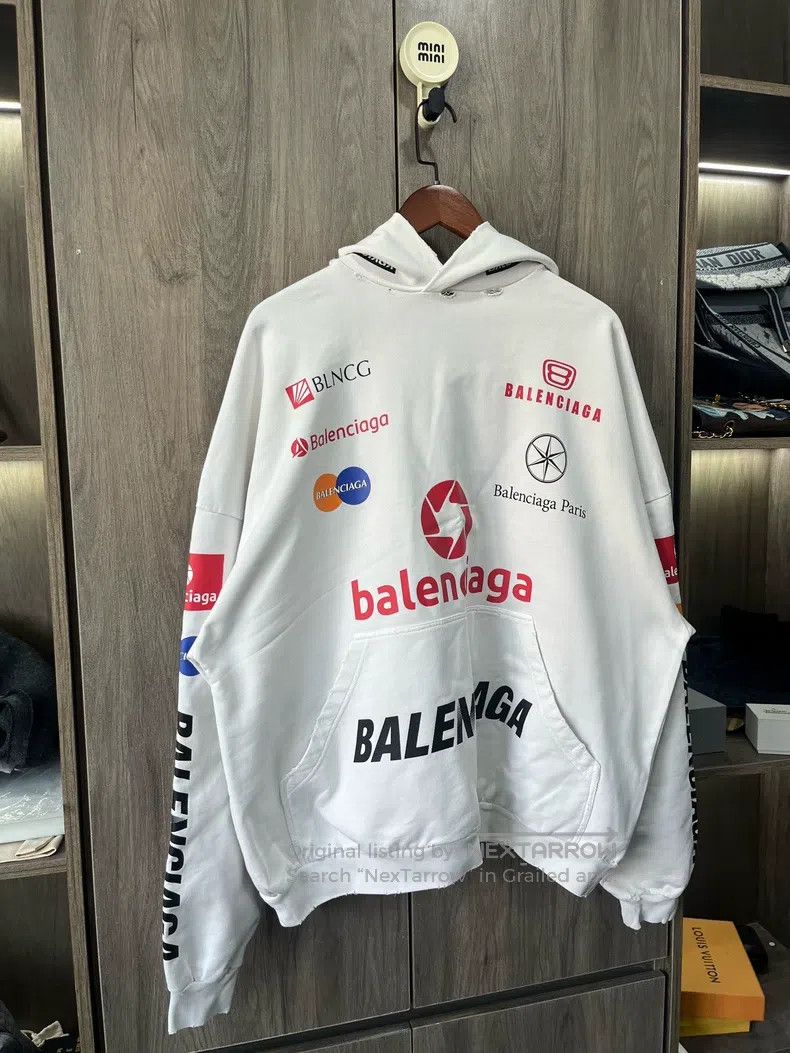 Balenciaga Balenciaga Racing Slogan Barrage Lettering Logo Hoodie Size US M / EU 48-50 / 2 - 4 Thumbnail