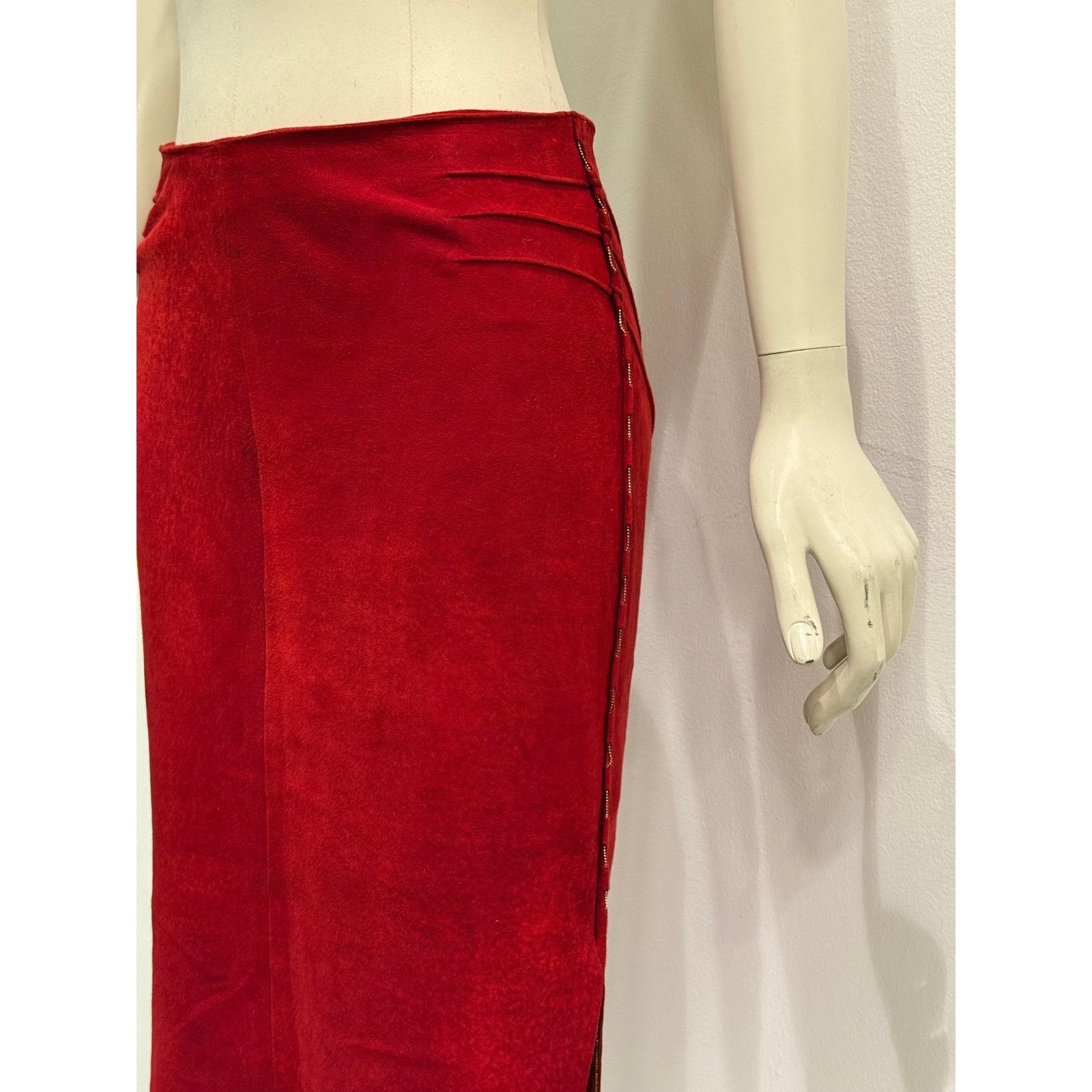 Roberto Cavalli Roberto Cavalli red suede leather skirt Size 30" / US 8 / IT 44 - 5 Thumbnail
