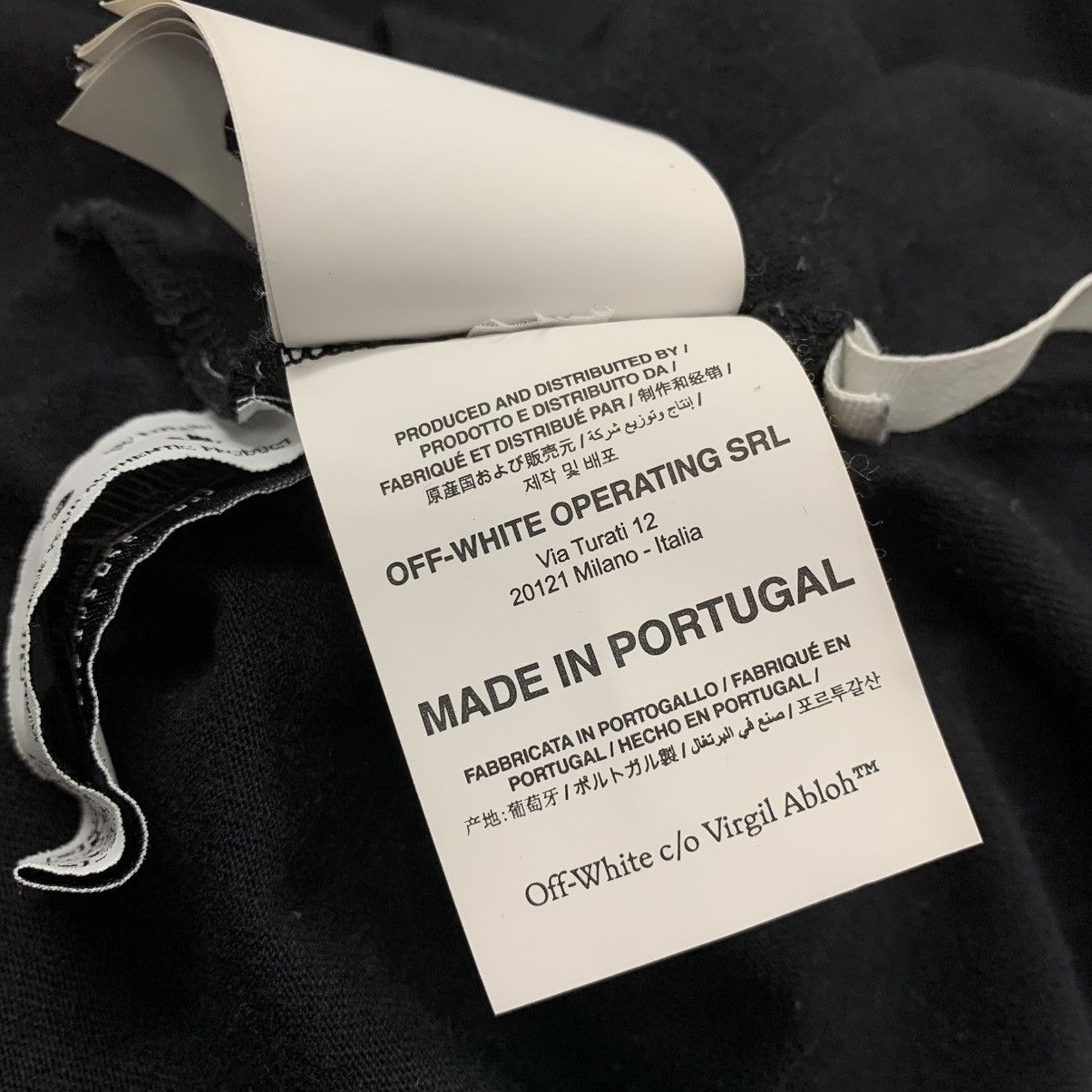 Off-White Off White Large Tee Caravaggio Graphic Black T-Shirt Virgil Size US L / EU 52-54 / 3 - 7 Thumbnail