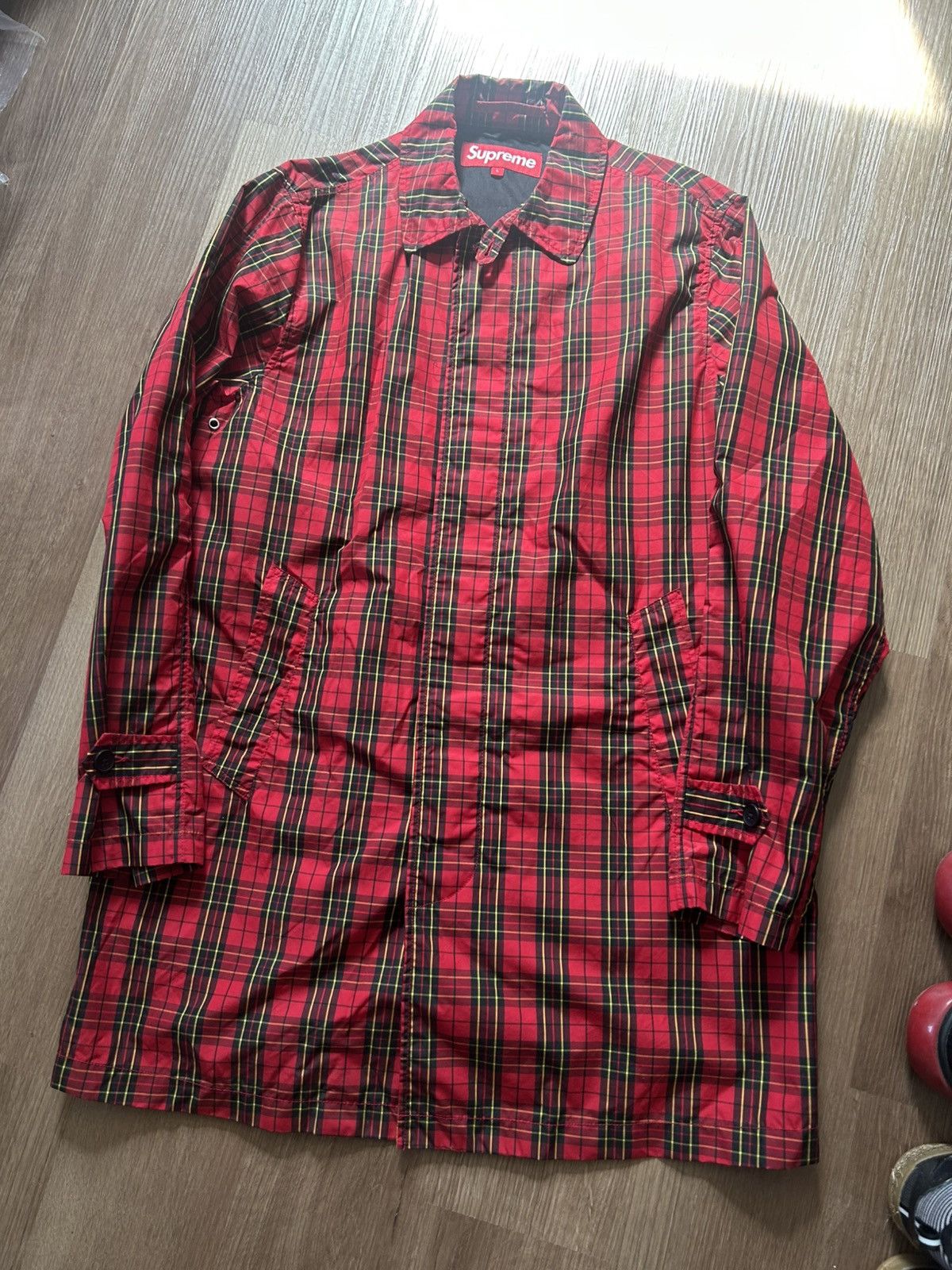 Supreme Supreme Red Plaid Trench Coat SS15 Size US L / EU 52-54 / 3 - 1 Thumbnail