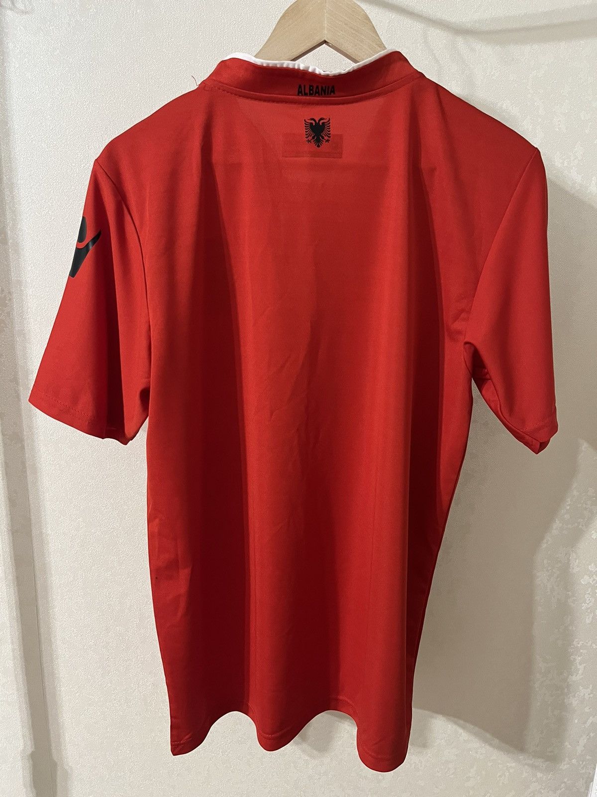 Other Macron Albania 16/17 Home Jersey Size US M / EU 48-50 / 2 - 2 Thumbnail