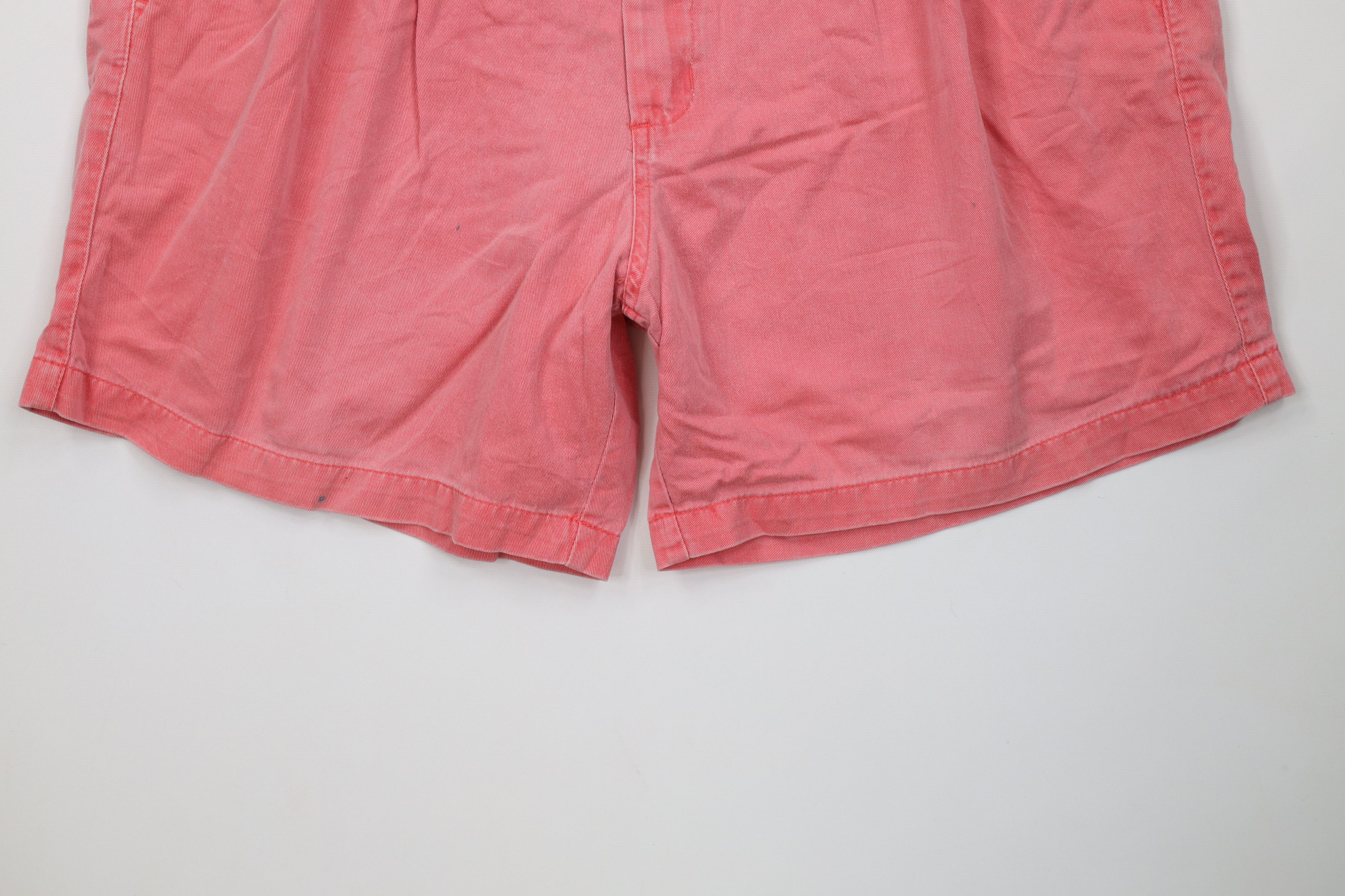 Eddie Bauer Vintage 90s Eddie Bauer Pleated Above Knee Chino Shorts Pink Size US 38 / EU 54 - 4 Thumbnail