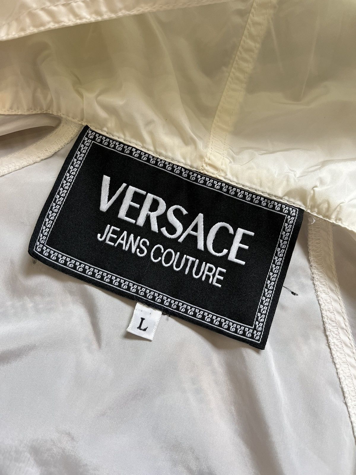 Versace Jeans Couture × Vintage Vintage Versace jeans couture windbreaker raincoat jacket Size US L / EU 52-54 / 3 - 22 Thumbnail