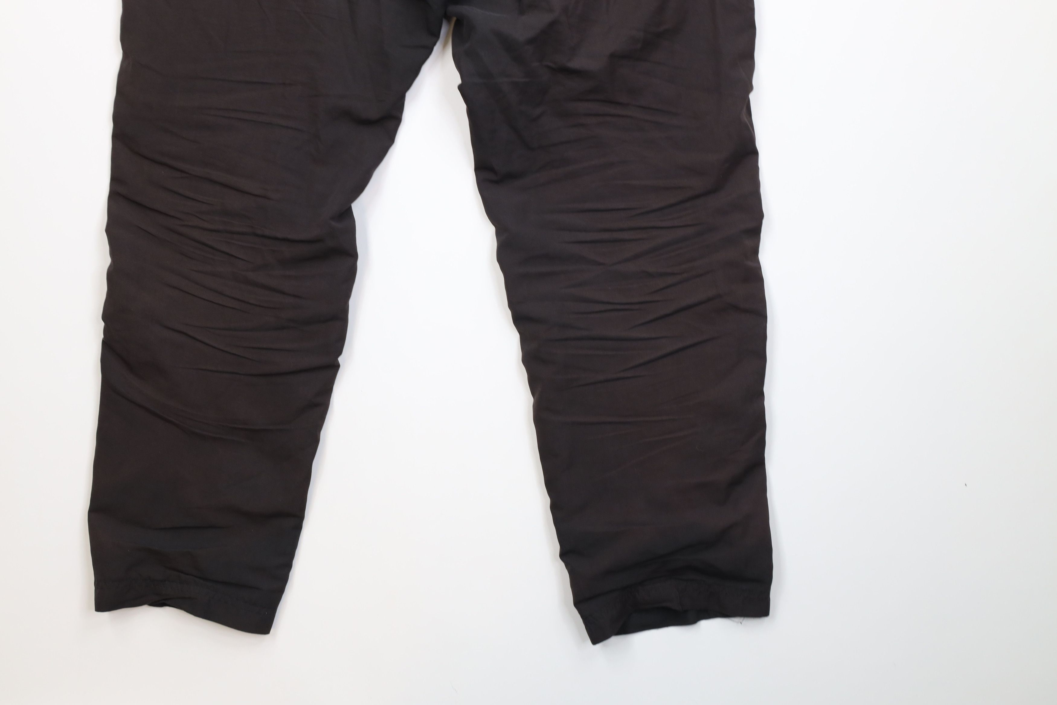 Umbro Vintage 90s Umbro Lined Soccer Microfiber Warm Up Pants Size US 34 / EU 50 - 16 Thumbnail