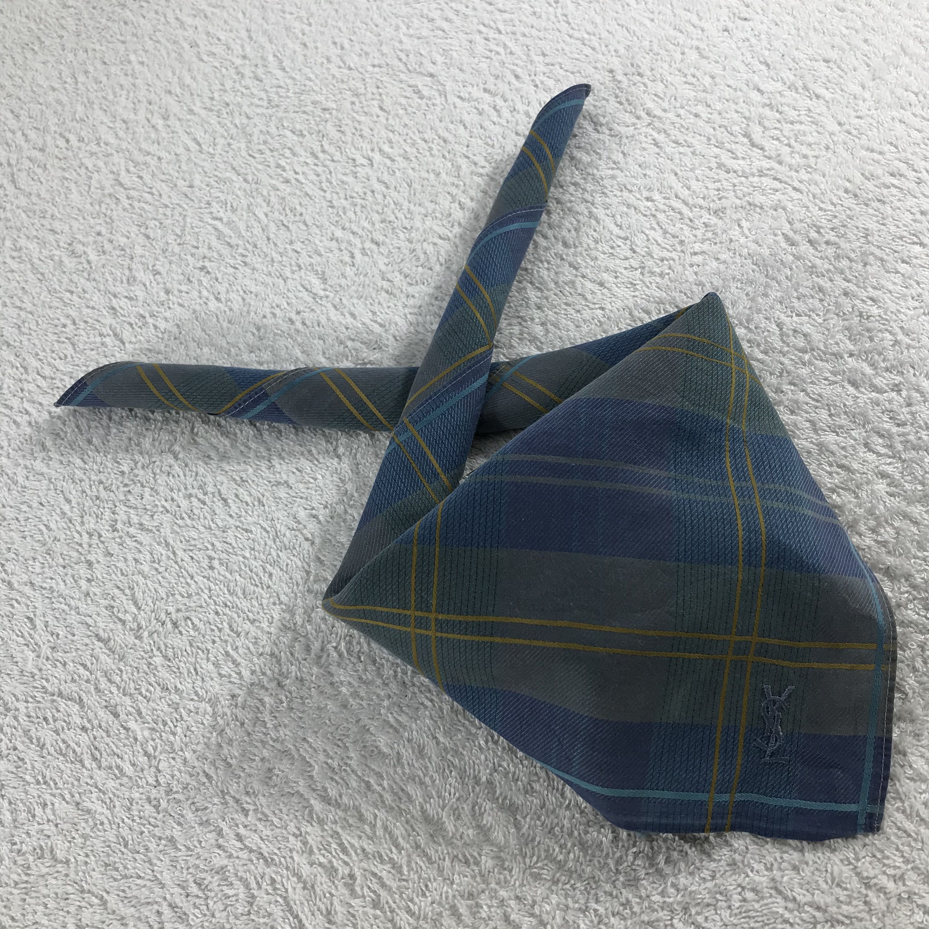 Vintage × Yves Saint Laurent Yves Saint Laurent Bandana / Handkerchief /Neckerchief -S320 Size ONE SIZE - 4 Thumbnail