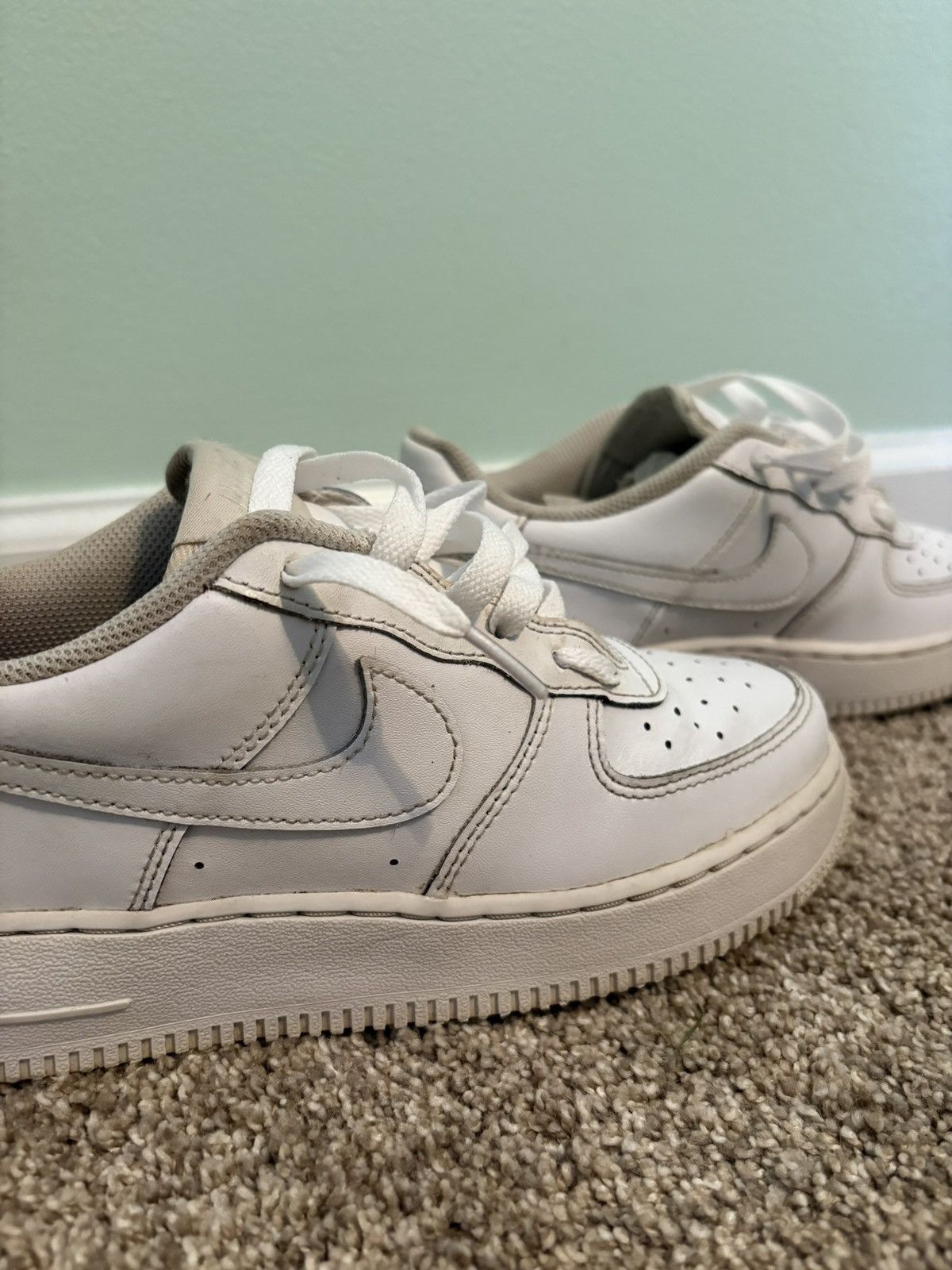 Nike White AF1’s Size US 6 / EU 39 - 7 Thumbnail