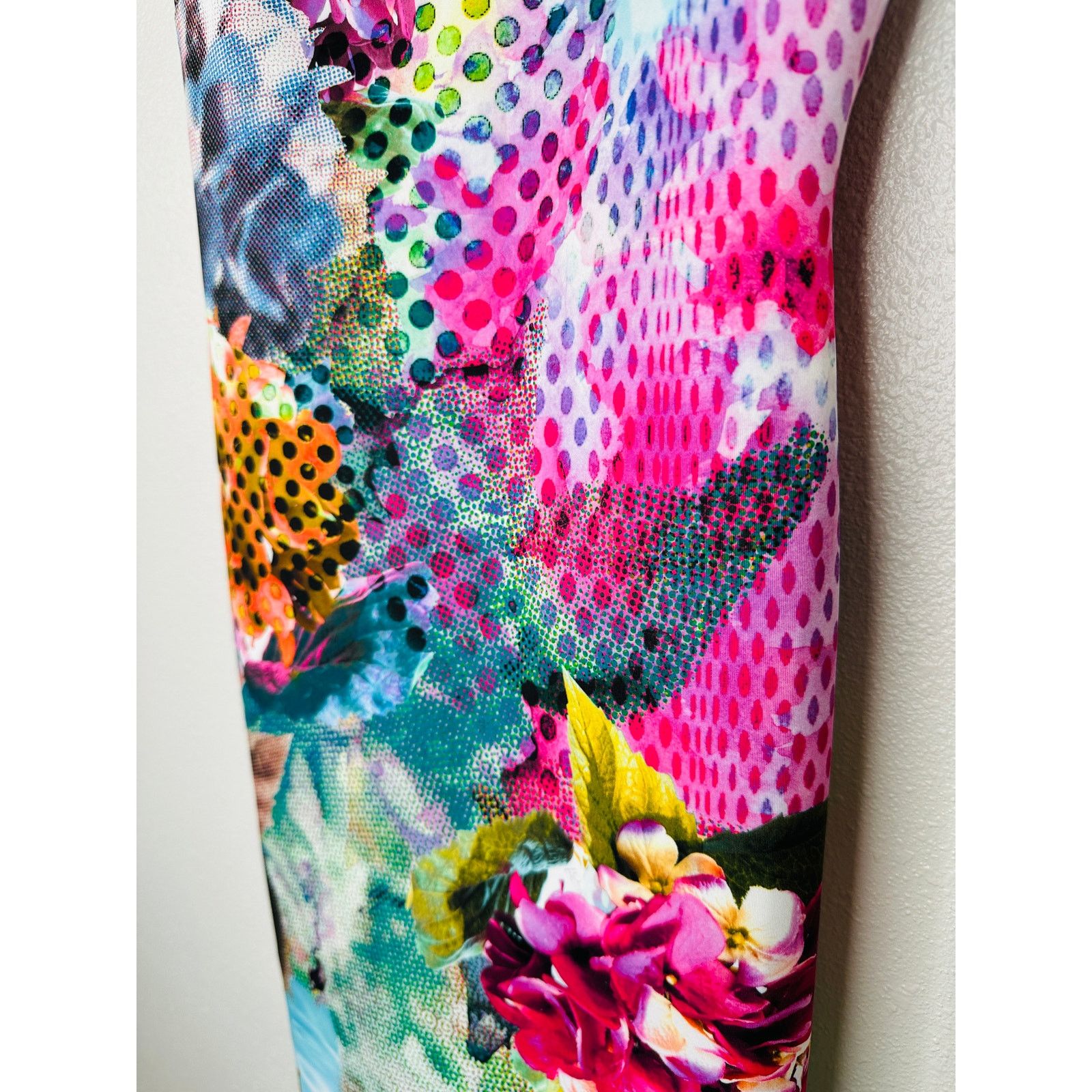 Clover Canyon Clover Canyon Pool Flower MultiColor Aqua Bodycon Dress XS Size XS / US 0-2 / IT 36-38 - 5 Thumbnail