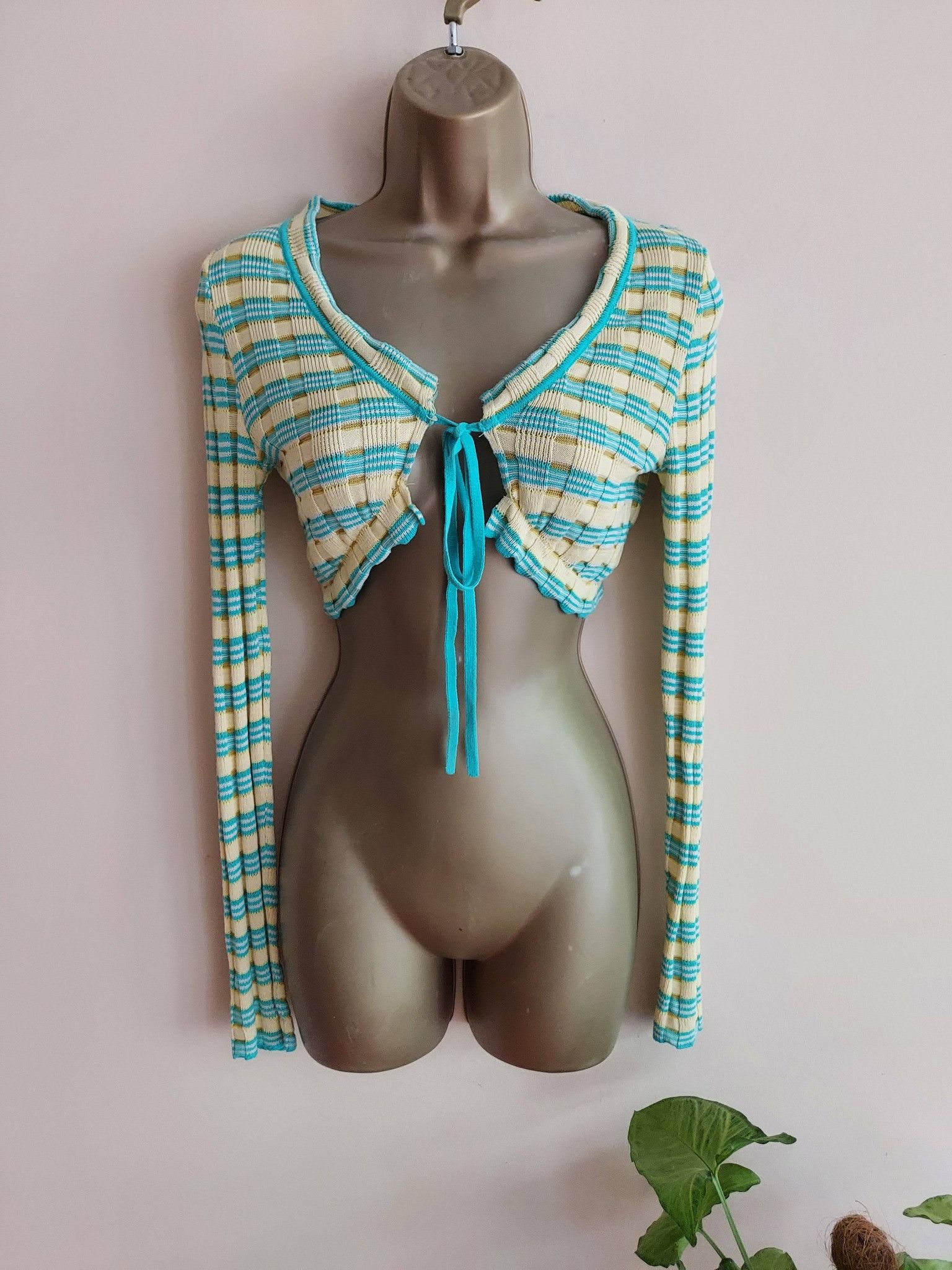 Urban Outfitters URBAN OUTFITTERS vintage style bolero XS Size XS / US 0-2 / IT 36-38 - 6 Thumbnail