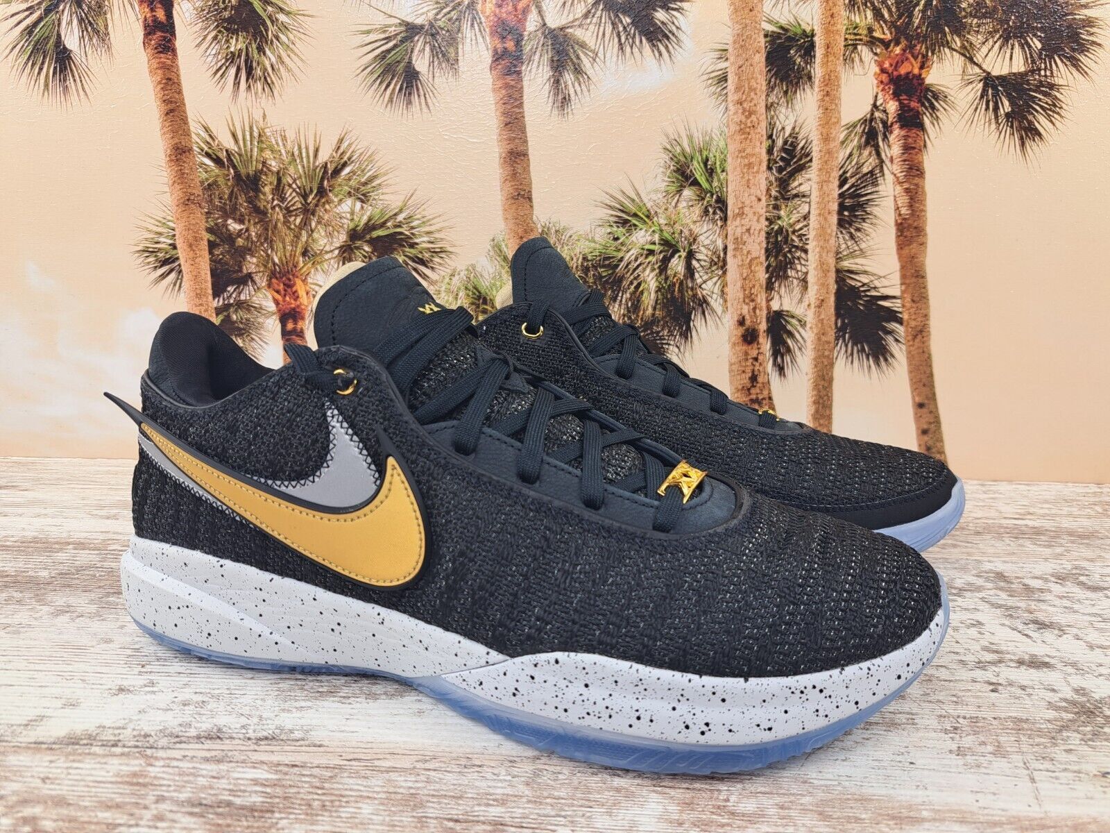 image of Men's Nike Lebron Xx Shoes in Black (Size 12)