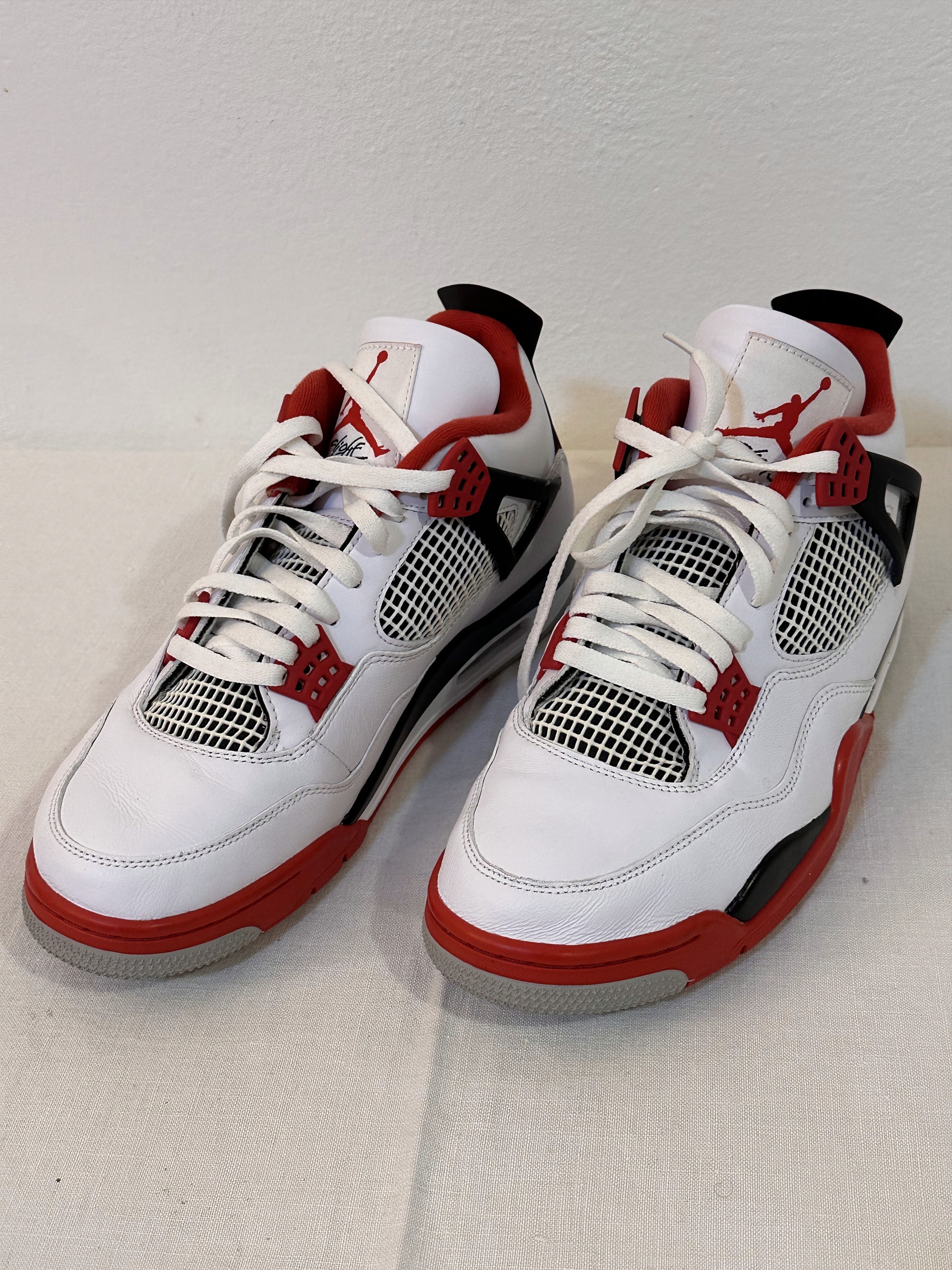 Jordan Brand Jordan 4 fire red 2020 Size US 11.5 / EU 44-45 - 1 Thumbnail