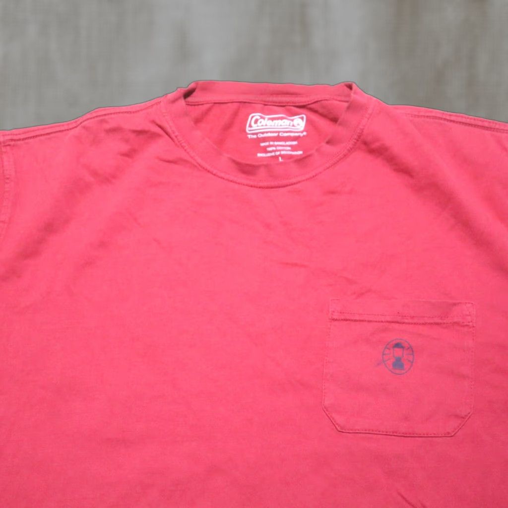 Vintage Coleman T-Shirt Shirt Adult Men L Red Graphic Tee? Size US L / EU 52-54 / 3 - 1 Thumbnail
