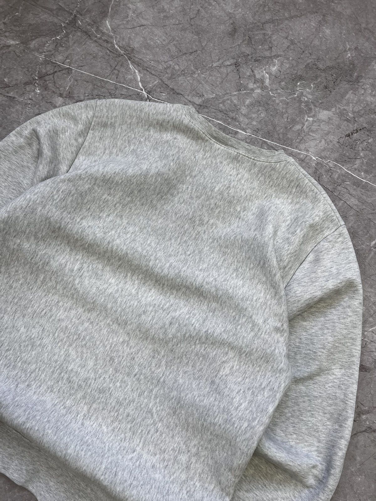 Carhartt × Vintage Vintage Carhartt Sweatshirt Work Wear Trashed 90s Y2K Size US M / EU 48-50 / 2 - 13 Thumbnail