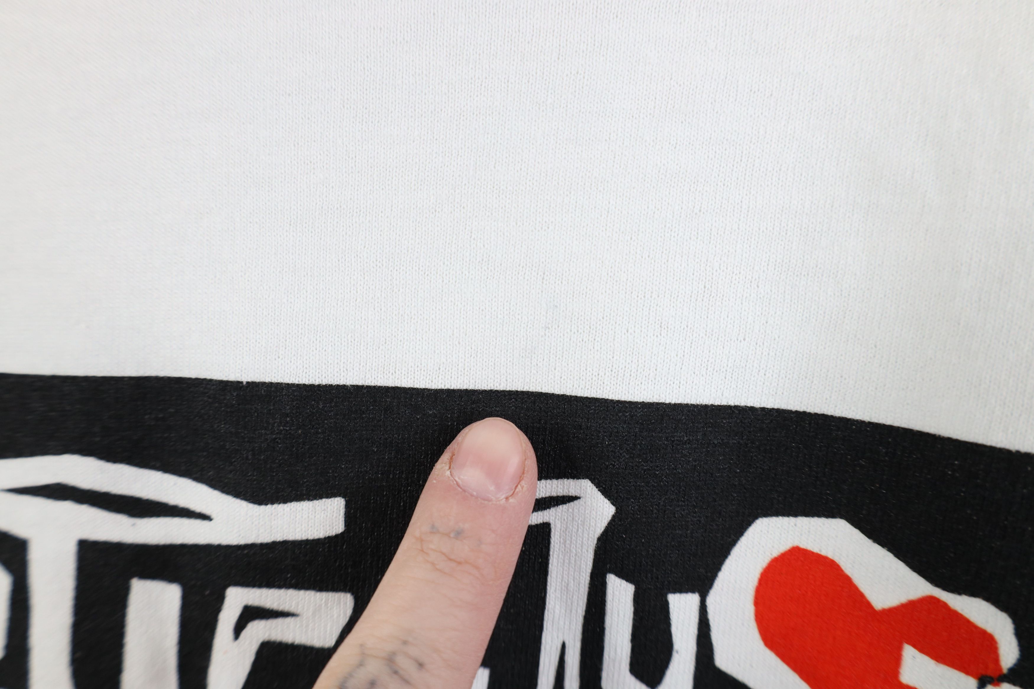 Vintage Y2K Streetwear Justice Japan Long Sleeve Rap Tee T-Shirt Size US L / EU 52-54 / 3 - 10 Thumbnail