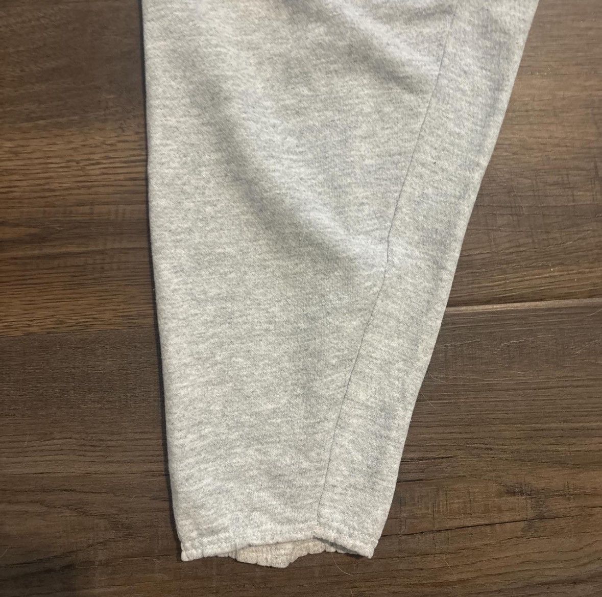 Tultex Grey vintage Tultex sweatpants with cuffed bottoms Size US 33 - 2 Thumbnail