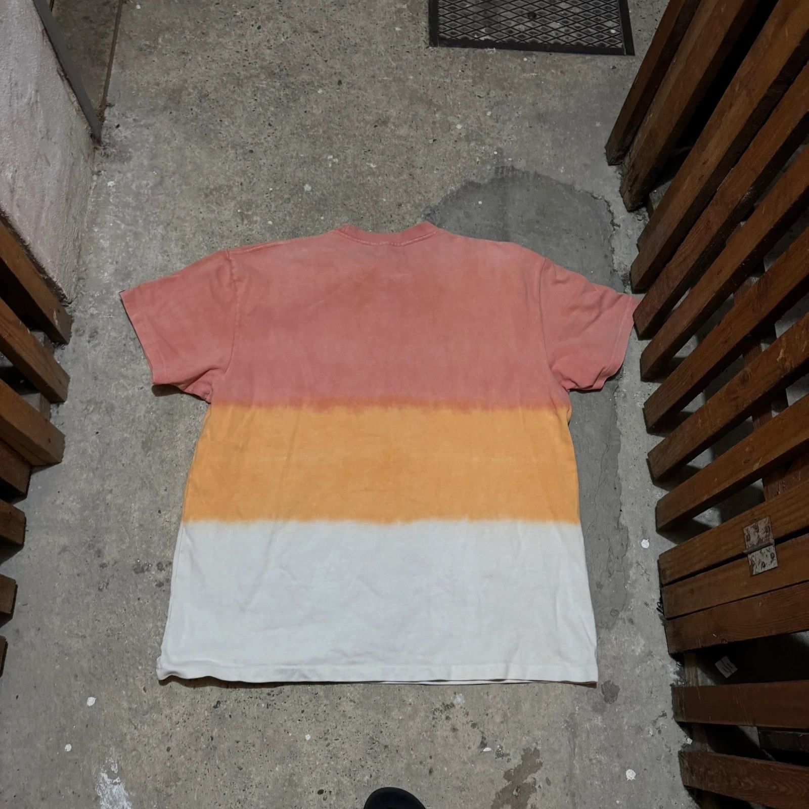 Warren Lotas Warren Lotas orange pistols t-shirt Size US XXL / EU 58 / 5 - 5 Thumbnail