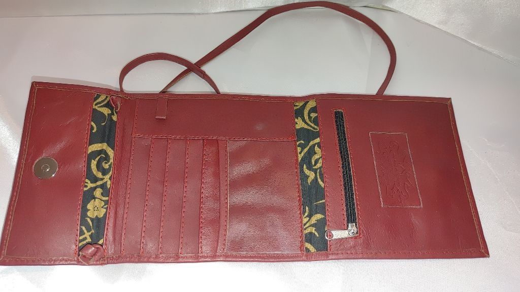 The Unbranded Brand J.L. Saldivar Embossed Leather Crossbody/Wallet Size ONE SIZE - 6 Thumbnail
