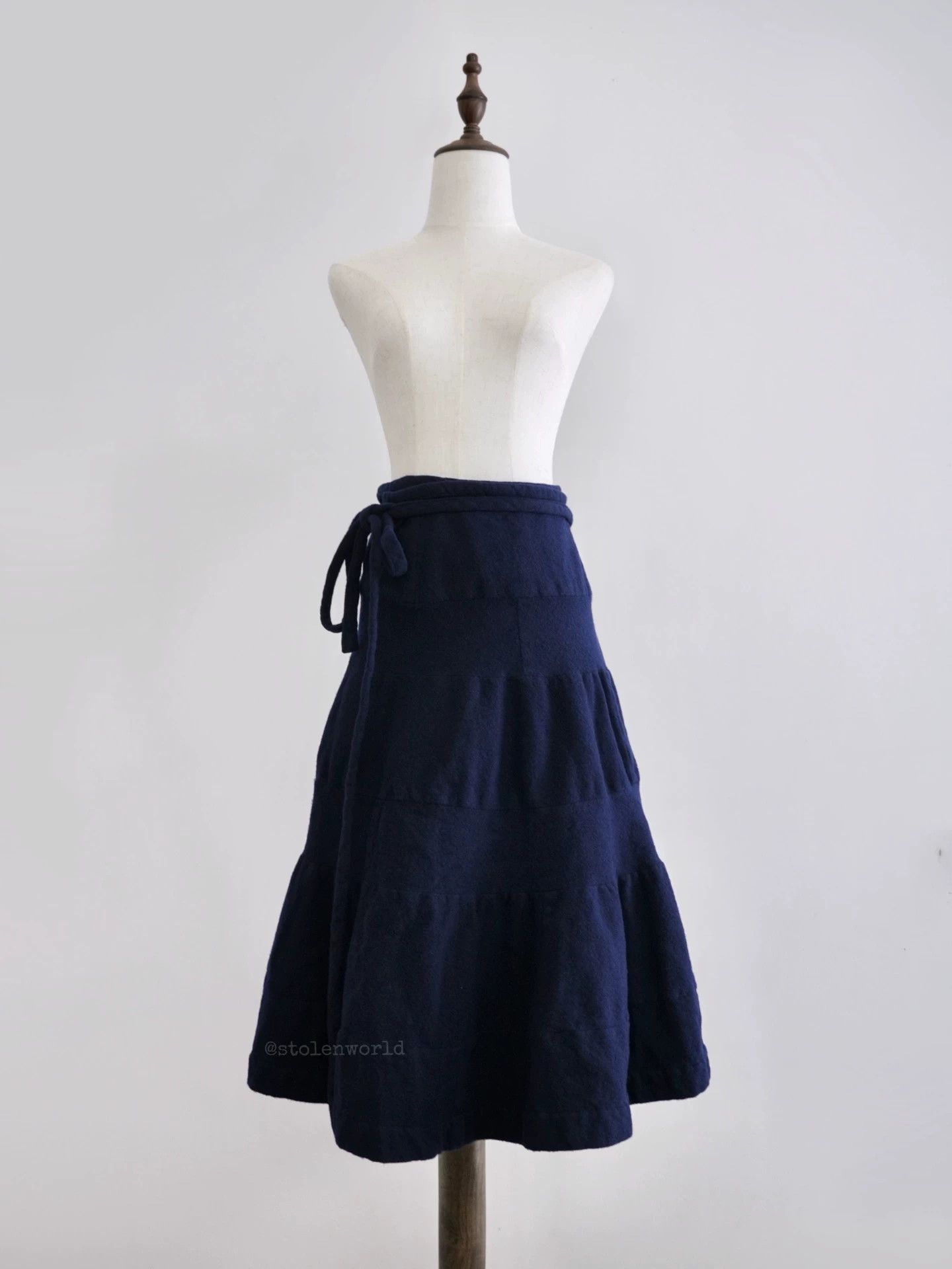 Comme des Garcons Comme des Garçons Navy Wool Self-Tie Layered Skirt M Size 27" / US 4 / IT 40 - 7 Thumbnail