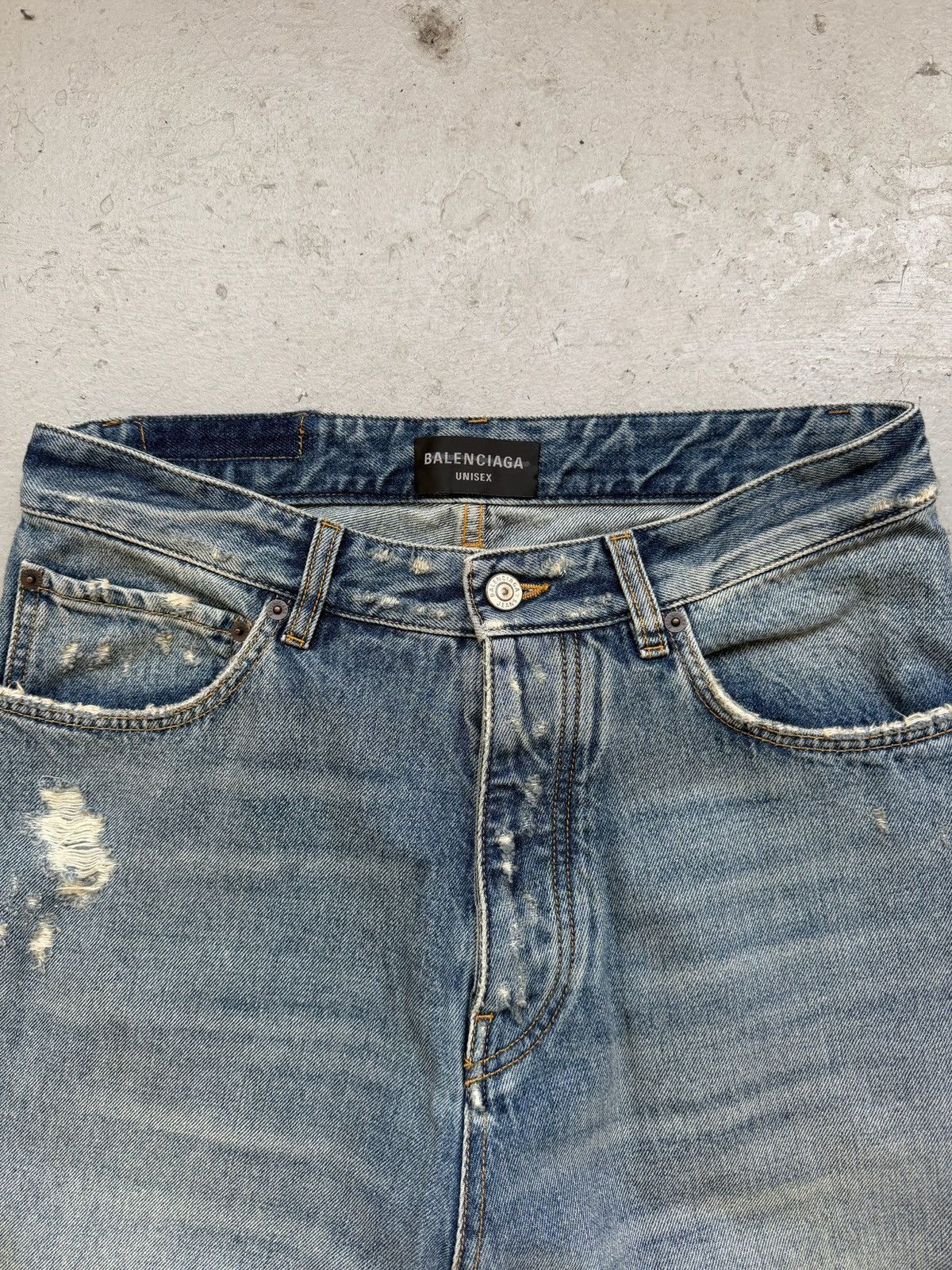 Balenciaga Balenciaga Super Destroyed Baggy Denim Size US 31 - 7 Thumbnail