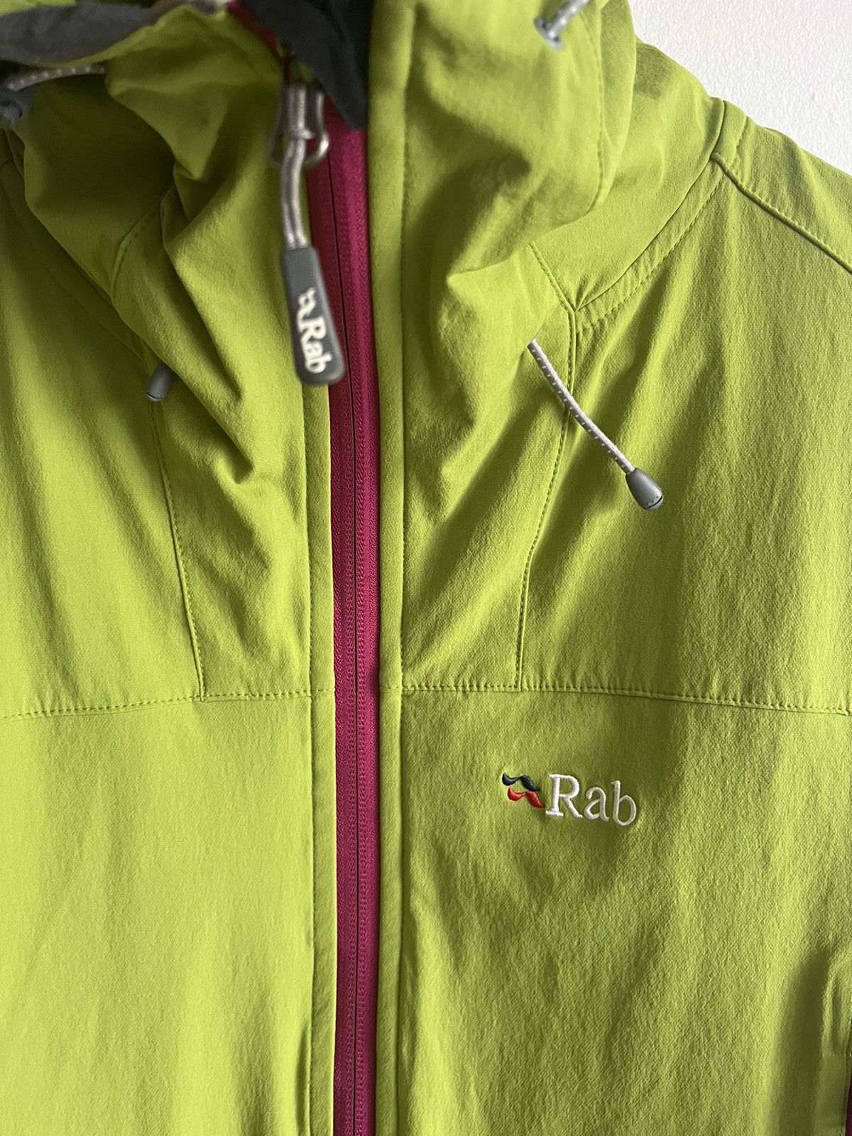 Rab Rab Jacket L Spring Sawtooth Softshell Hoodie Windbreaker Size L / US 10 / IT 46 - 2 Thumbnail