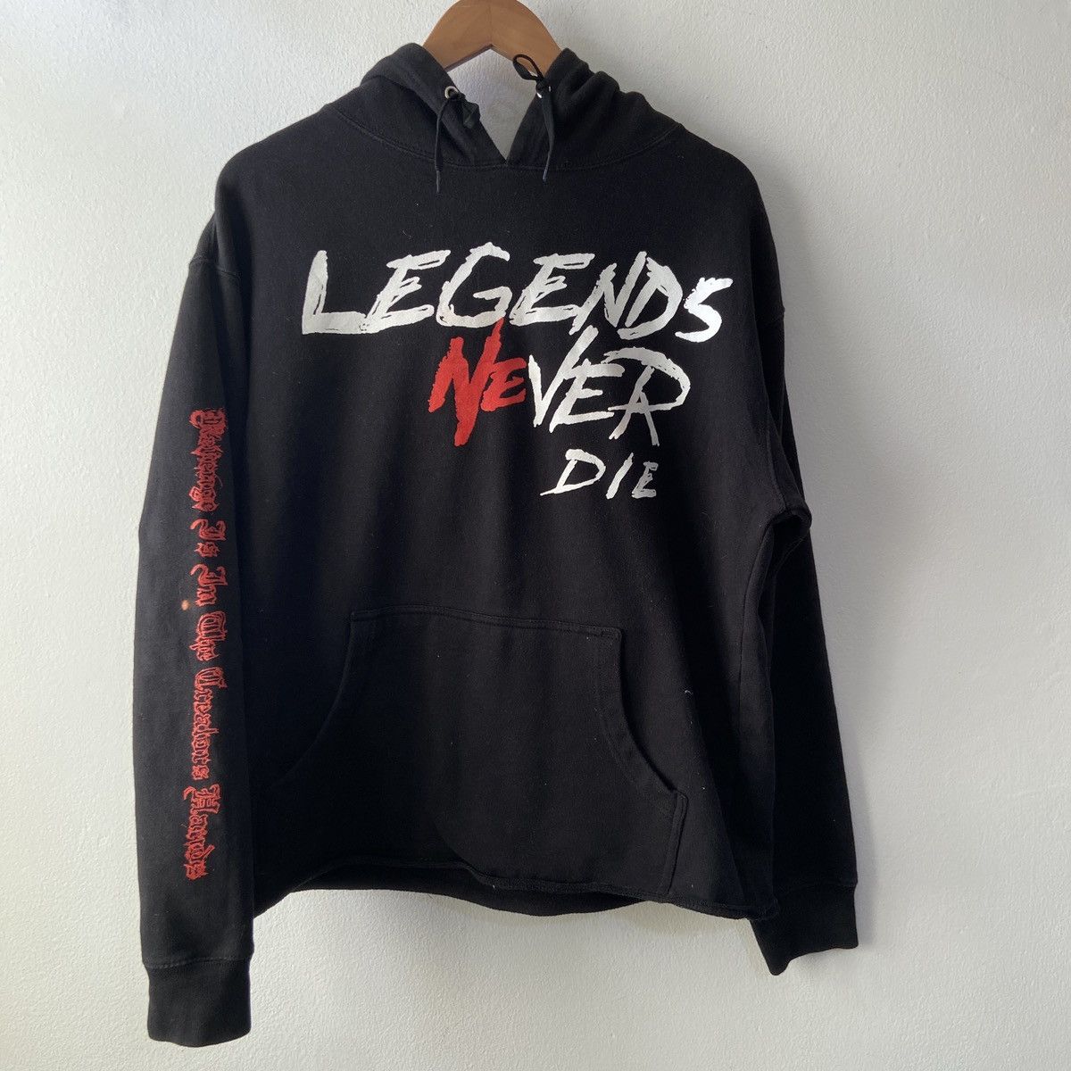 999 Club × Revenge Juice WRLD X Revenge Legends Never Die Black Hoodie Large Size US M / EU 48-50 / 2 - 2 Thumbnail
