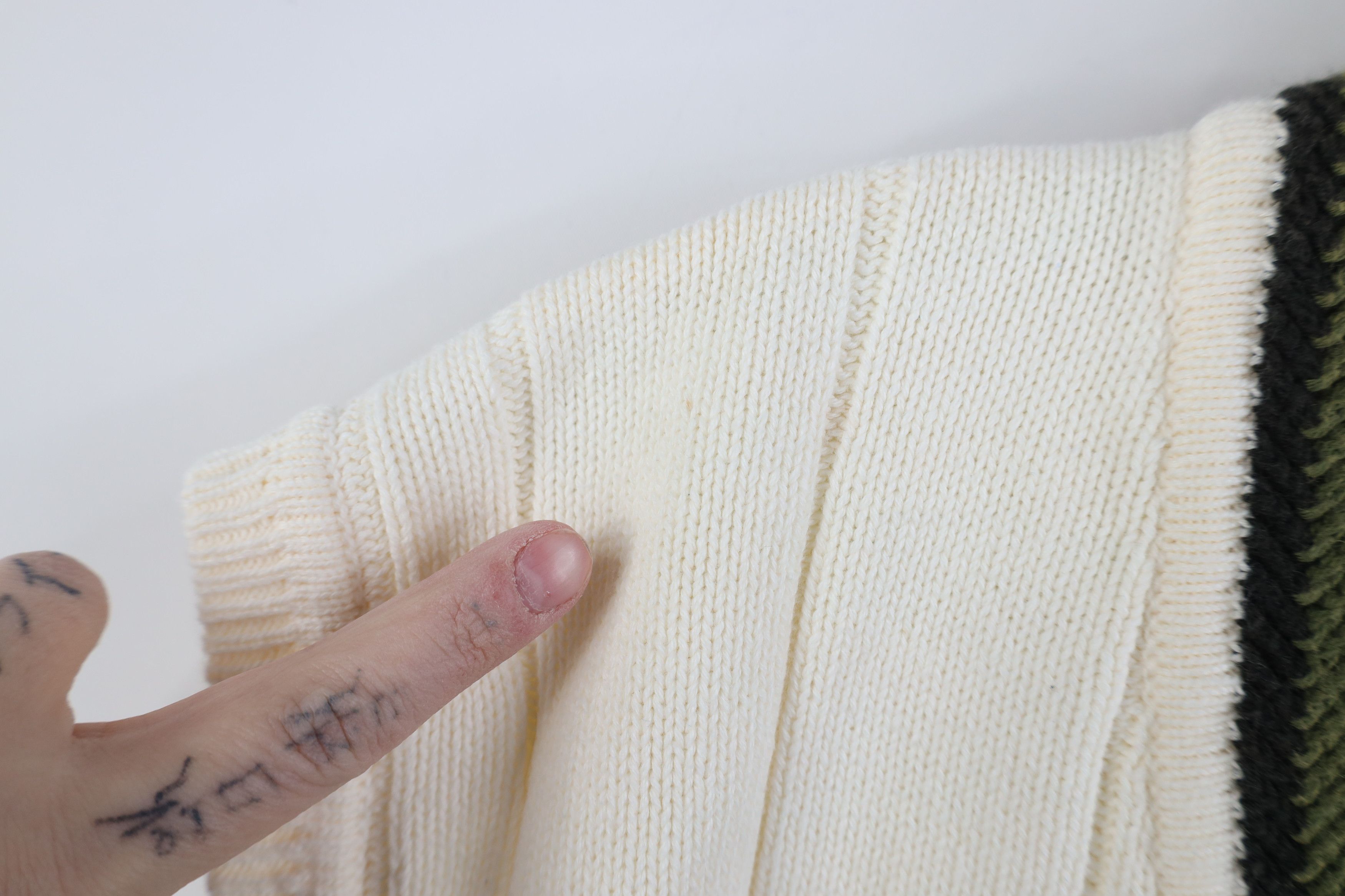 Vintage Vintage 90s Streetwear Cable Knit Golf Cardigan Sweater Vest Size US L / EU 52-54 / 3 - 6 Thumbnail