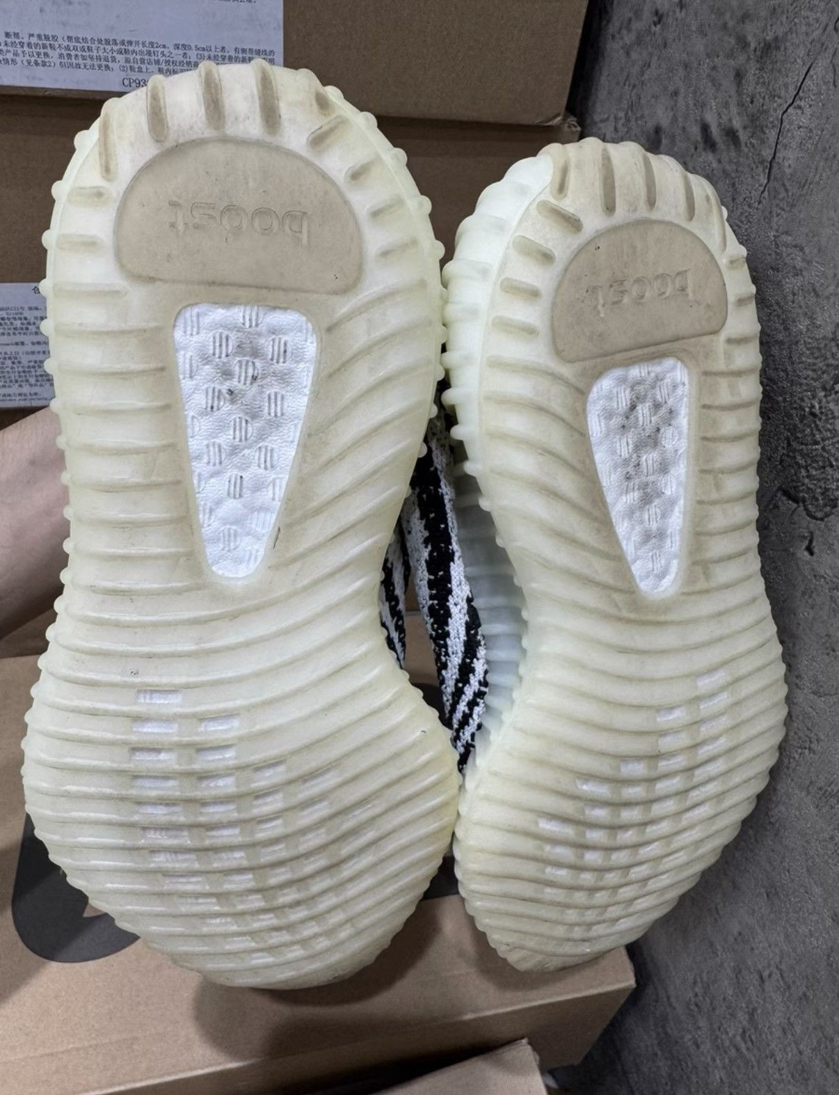 Adidas Adidas Yeezy 350 Zebra, 2020 Version, Style Code CP9654 K37 Size US 8 / IT 38 - 6 Thumbnail
