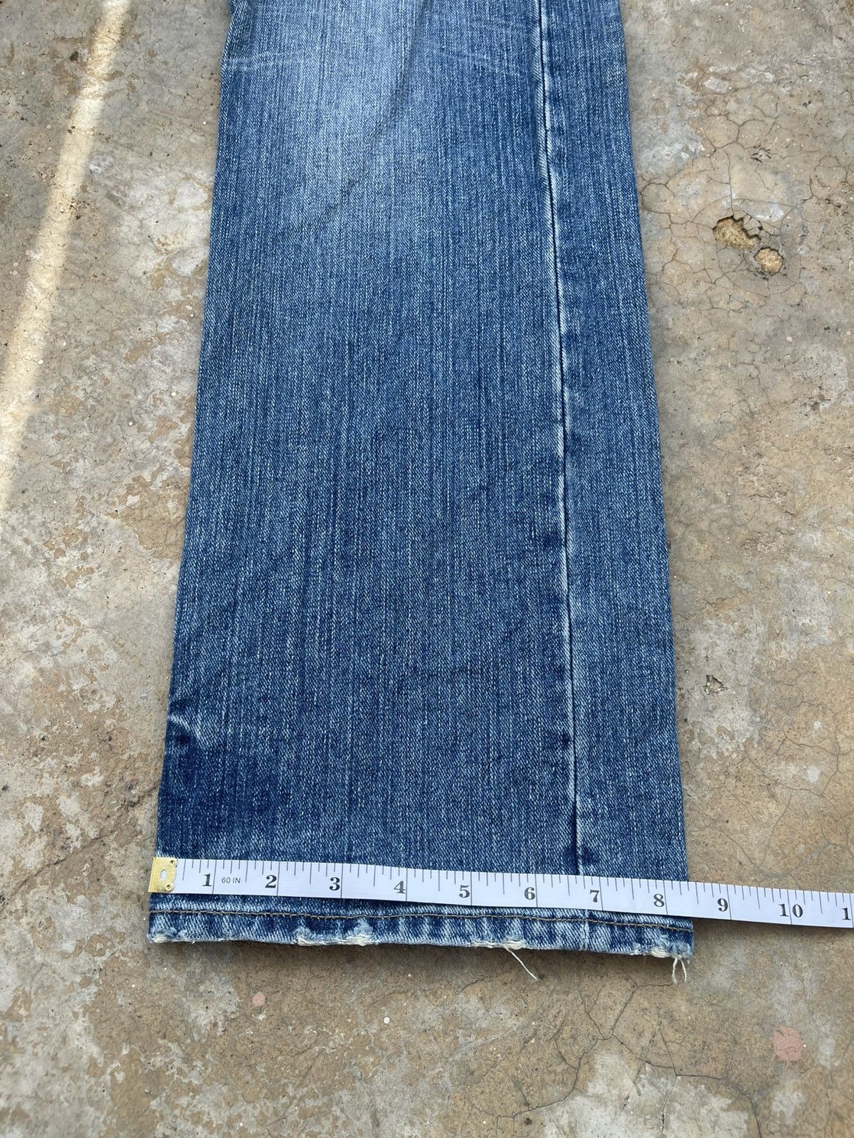 Vintage Vintage Exhibitionist Fly Button Distressed Denim Size US 29 - 18 Thumbnail