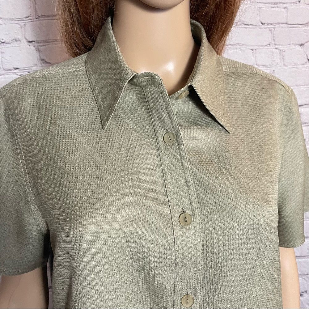 Other City Silk 100% Silk Short Sleeve Olive Blouse Size L Size L / US 10 / IT 46 - 2 Thumbnail