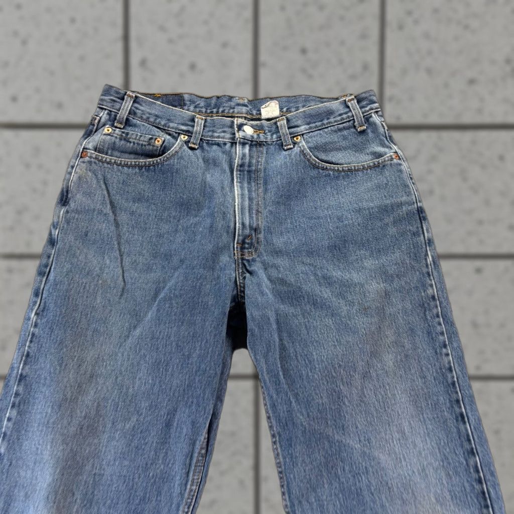 VINTAGE Levi's 550 Jeans Men 36x30 Blue Light Wash Relaxed Tapered Denim Jeans Mens Relaxed Fit 550 USA Classic 80s?