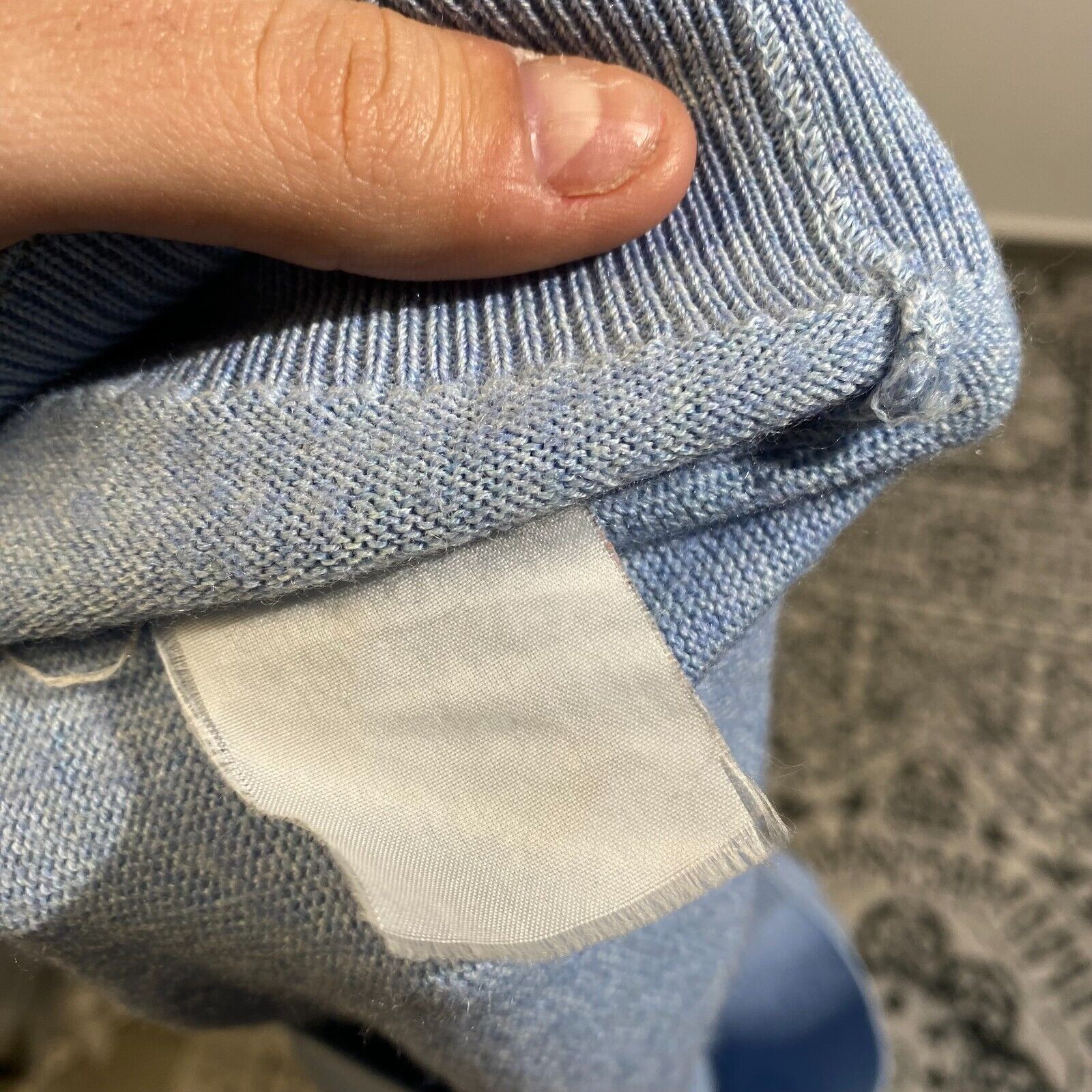 Burberry Vintage Burberry Baby Blue Wool Sweater Size S London 90s Size US S / EU 44-46 / 1 - 9 Thumbnail