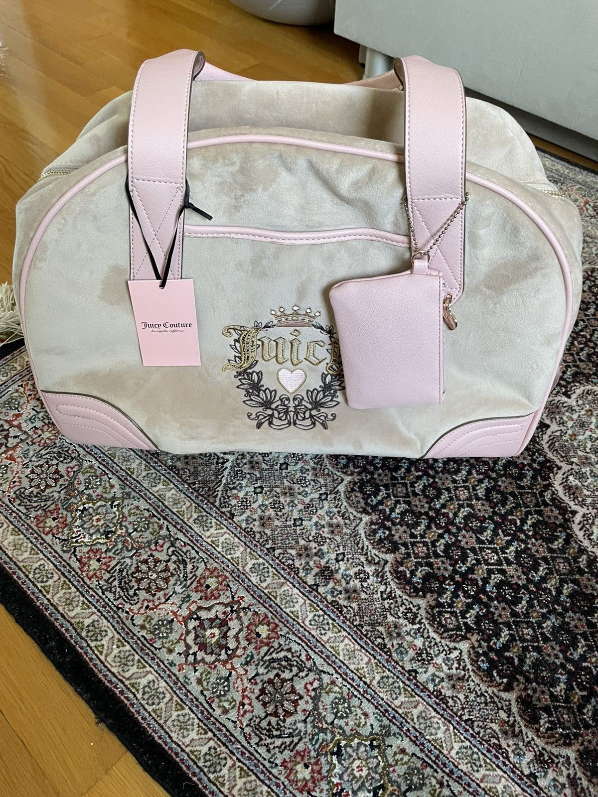 Juicy Couture Juicy Couture Velour Heritage Weekender Duffle Bag Size ONE SIZE - 1 Thumbnail