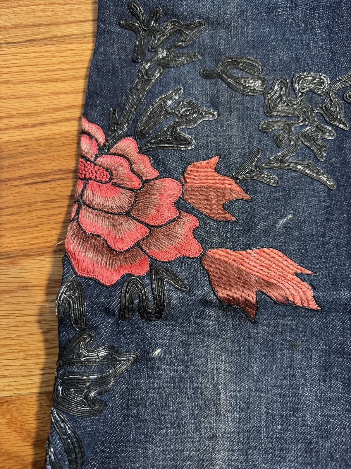 Gucci × Tom Ford Tom Ford Gucci Floral Denim 1999 Size US 28 / EU 44 - 5 Thumbnail
