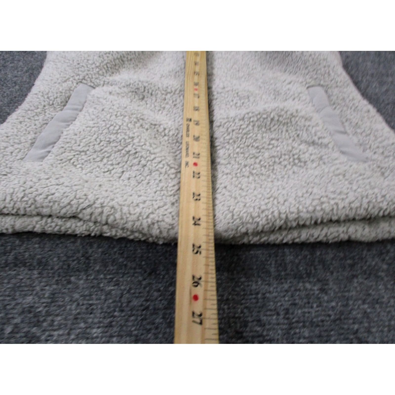 Patagonia Patagonia Vest Women's Gray Fleece Zip Pockets Outdoor Casual S Size S / US 4 / IT 40 - 4 Thumbnail