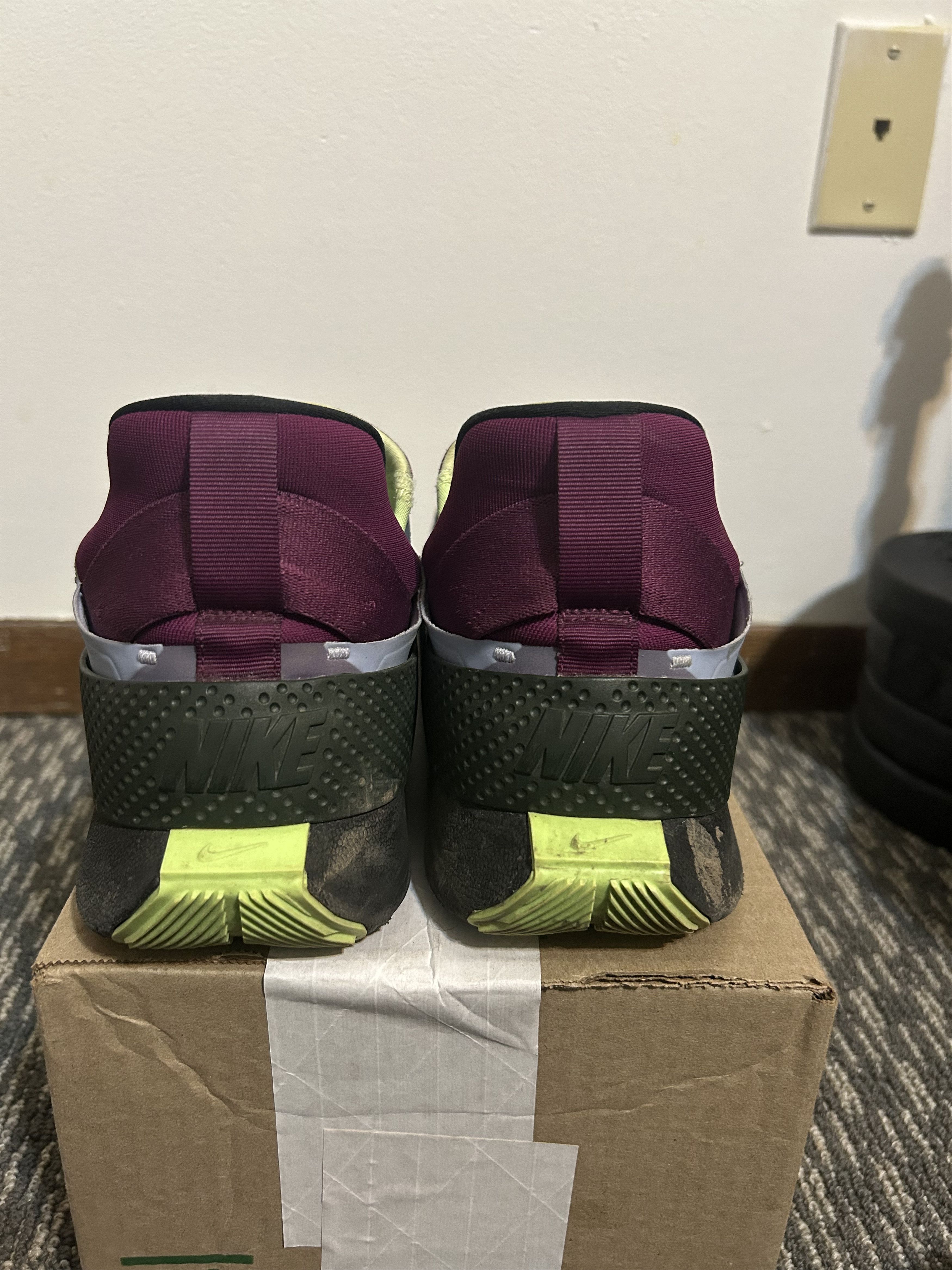 Nike Nike Go FlyEase Black Lime Glow Size US 10 / EU 43 - 7 Thumbnail