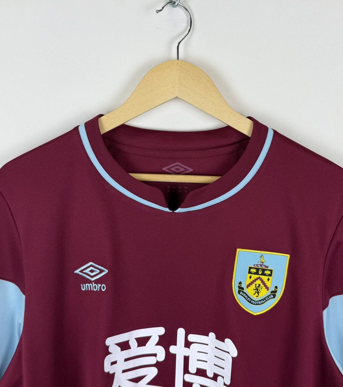 Umbro Burnley 2020/2021 Home Soccer Jersey Football Shirt Umbro Size US XL / EU 56 / 4 - 2 Thumbnail