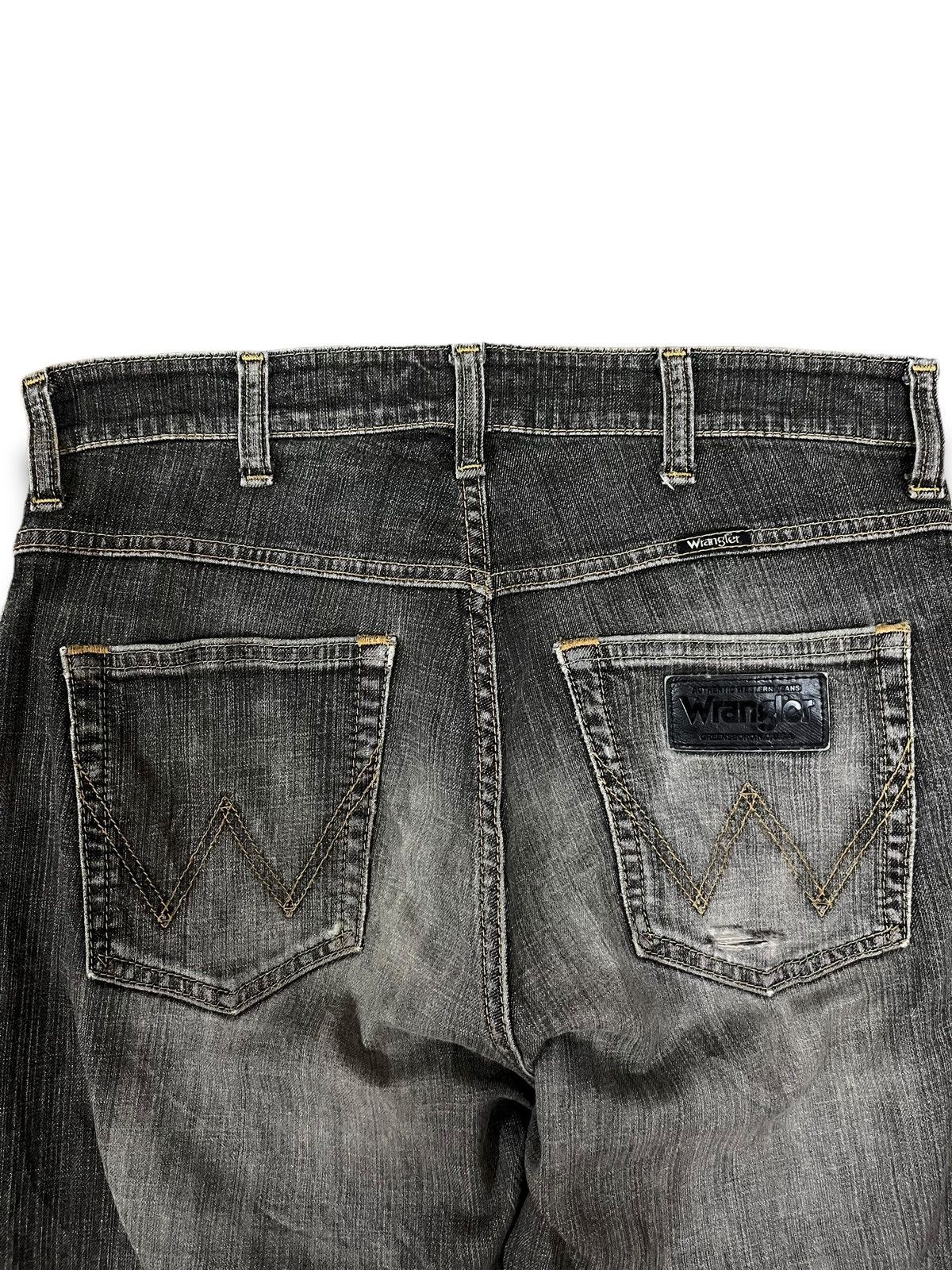 Wrangler Vintage Wrangler Fade Rip Distressed Loose Style Jeans 32x30 Size US 32 / EU 48 - 7 Thumbnail