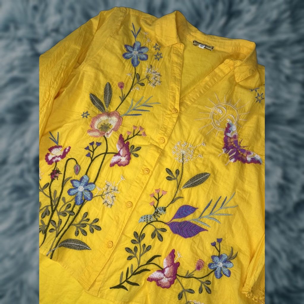 Johnny Was Johnny Was Nila Relaxed Smocked Shirt Floral Women’s XL Yellow Gold Shirt Womens Size XL / US 12-14 / IT 48-50 - 1 Thumbnail