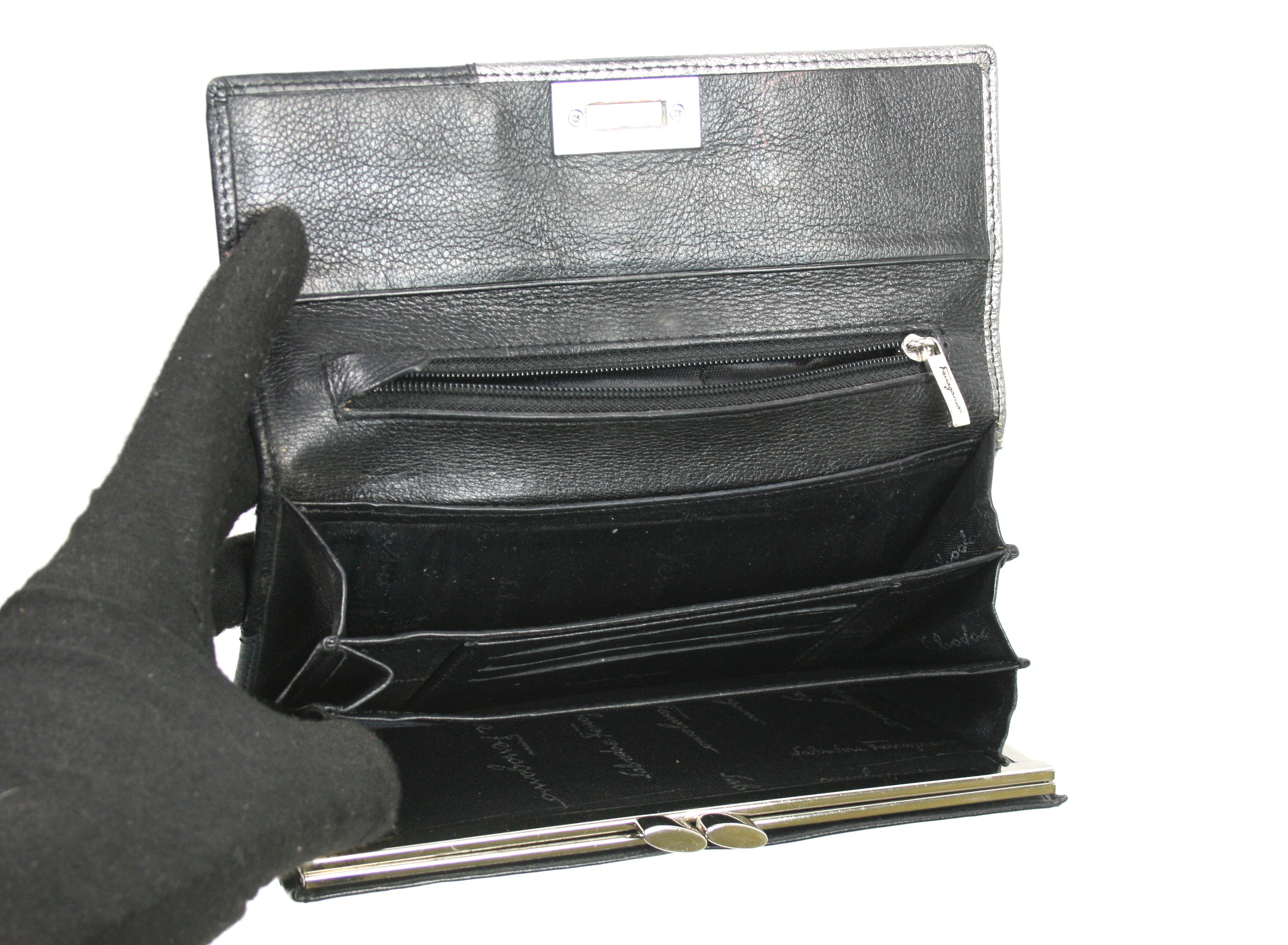 Salvatore Ferragamo 00S Leather Wallet Vintage Size ONE SIZE - 7 Thumbnail