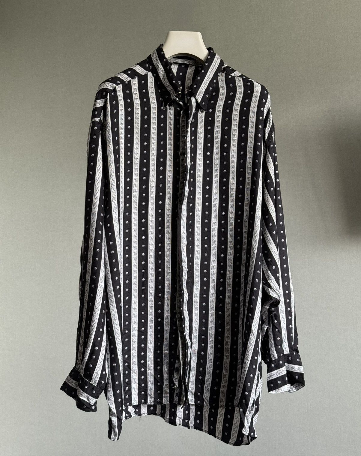 Versace Vintage Versace Silk shirt Size US M / EU 48-50 / 2 - 1 Thumbnail