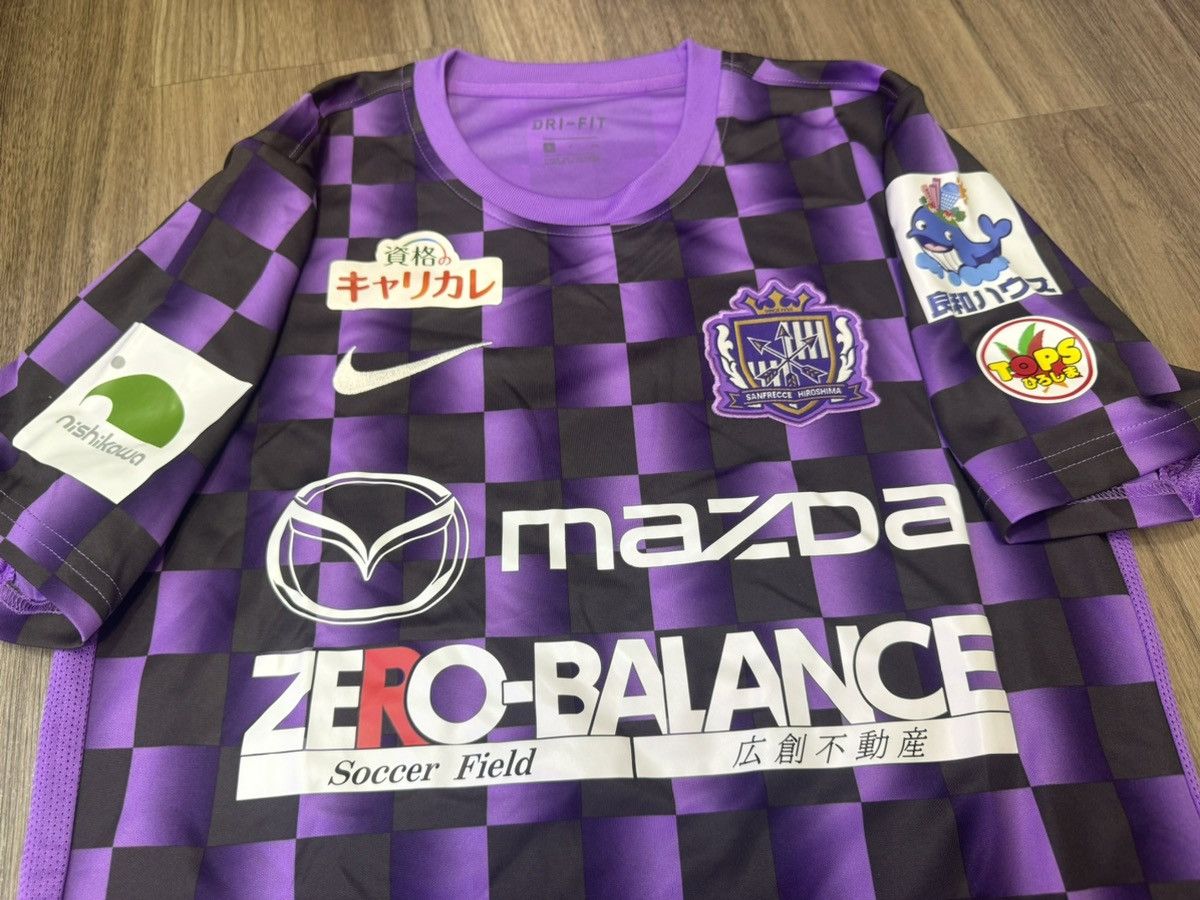 Japanese Brand Sanfrecce Hiroshima training jersey Size US S / EU 44-46 / 1 - 3 Thumbnail