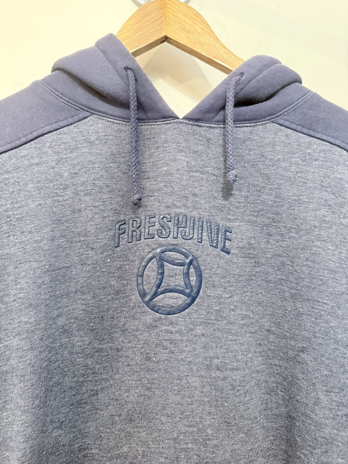 Freshjive 1990s/2000s freshjive hoodie Size US XL / EU 56 / 4 - 2 Thumbnail